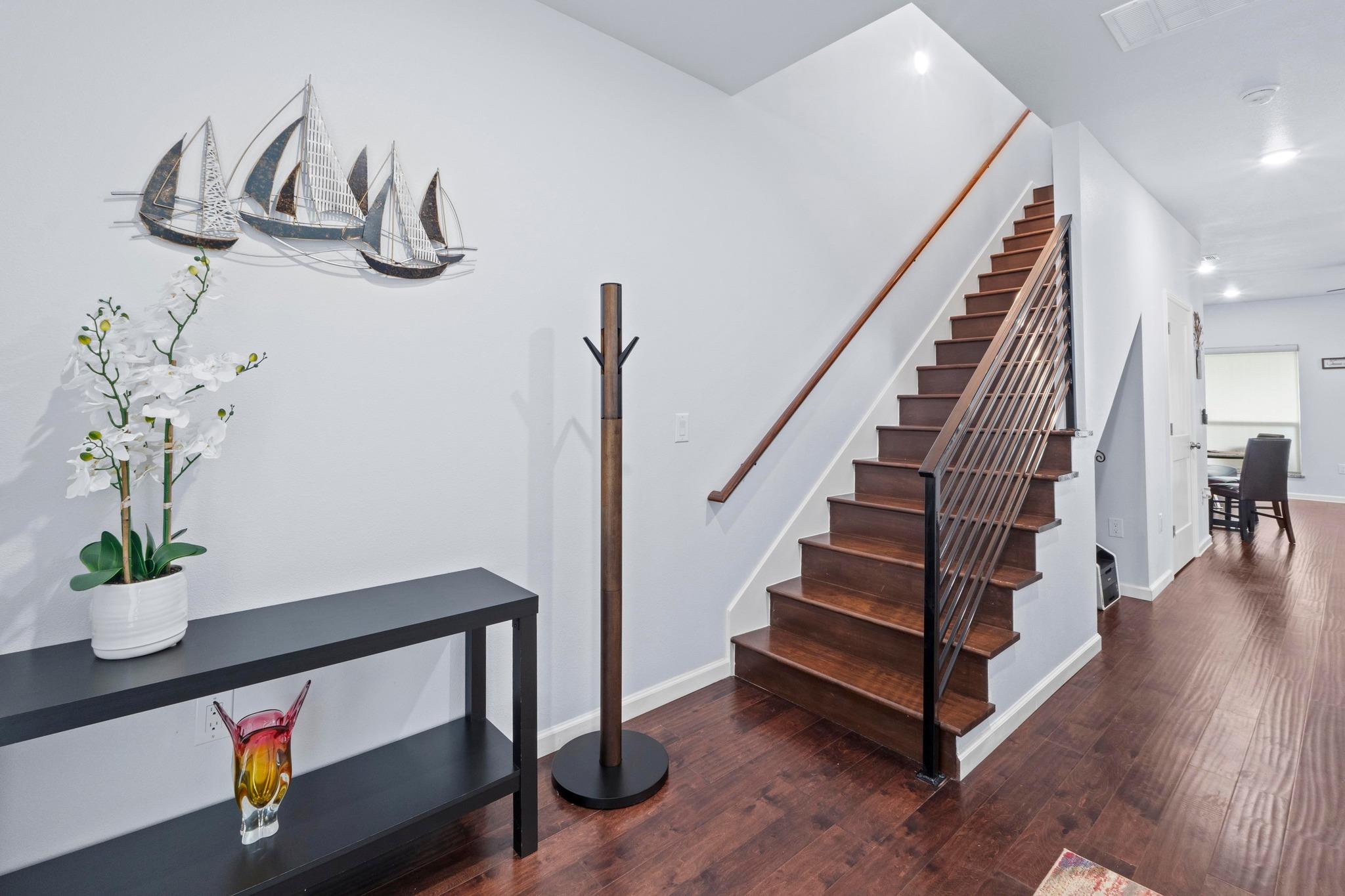 602 Delmar Ave # B, Austin, TX 78752