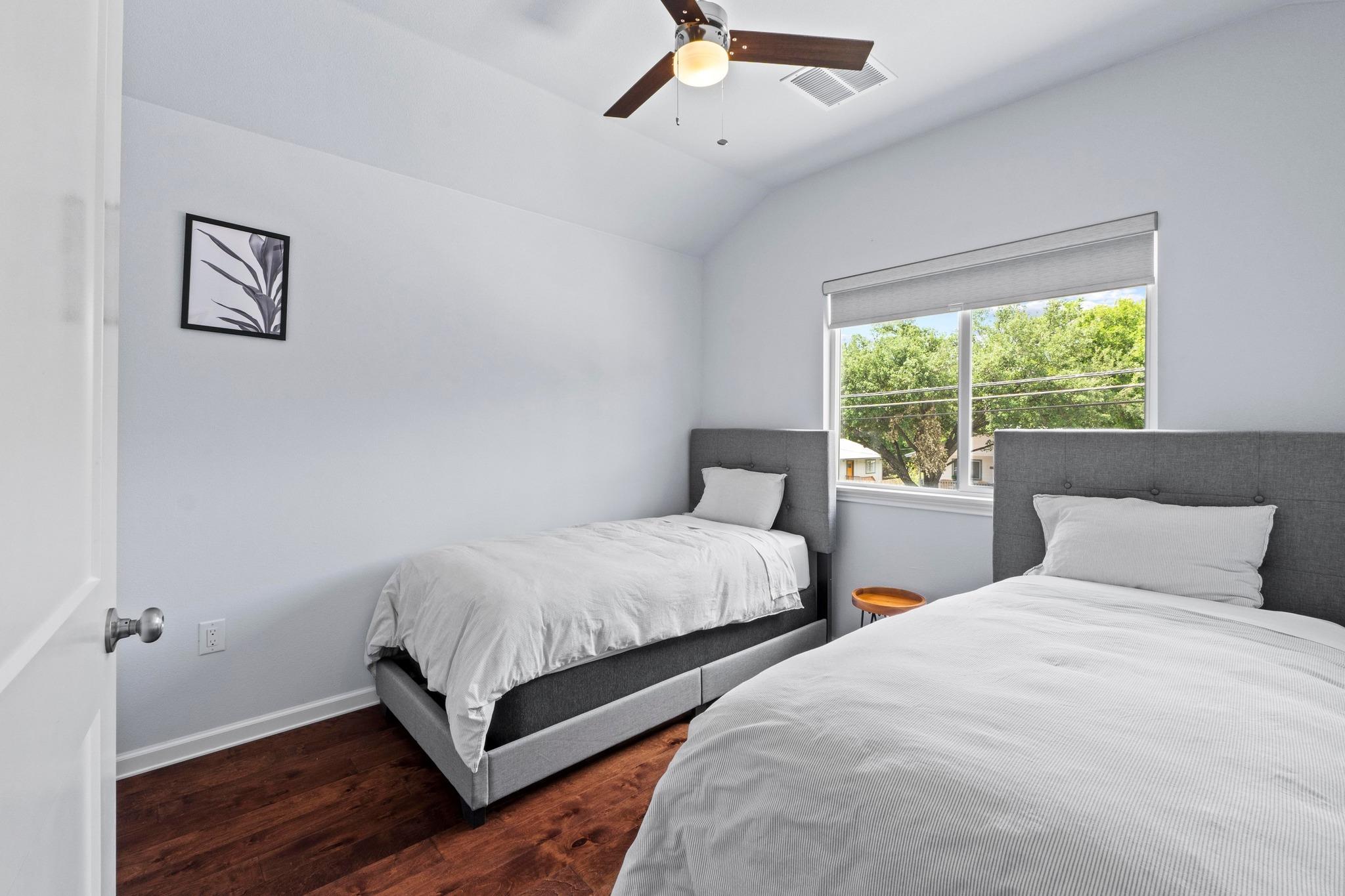 602 Delmar Ave # B, Austin, TX 78752