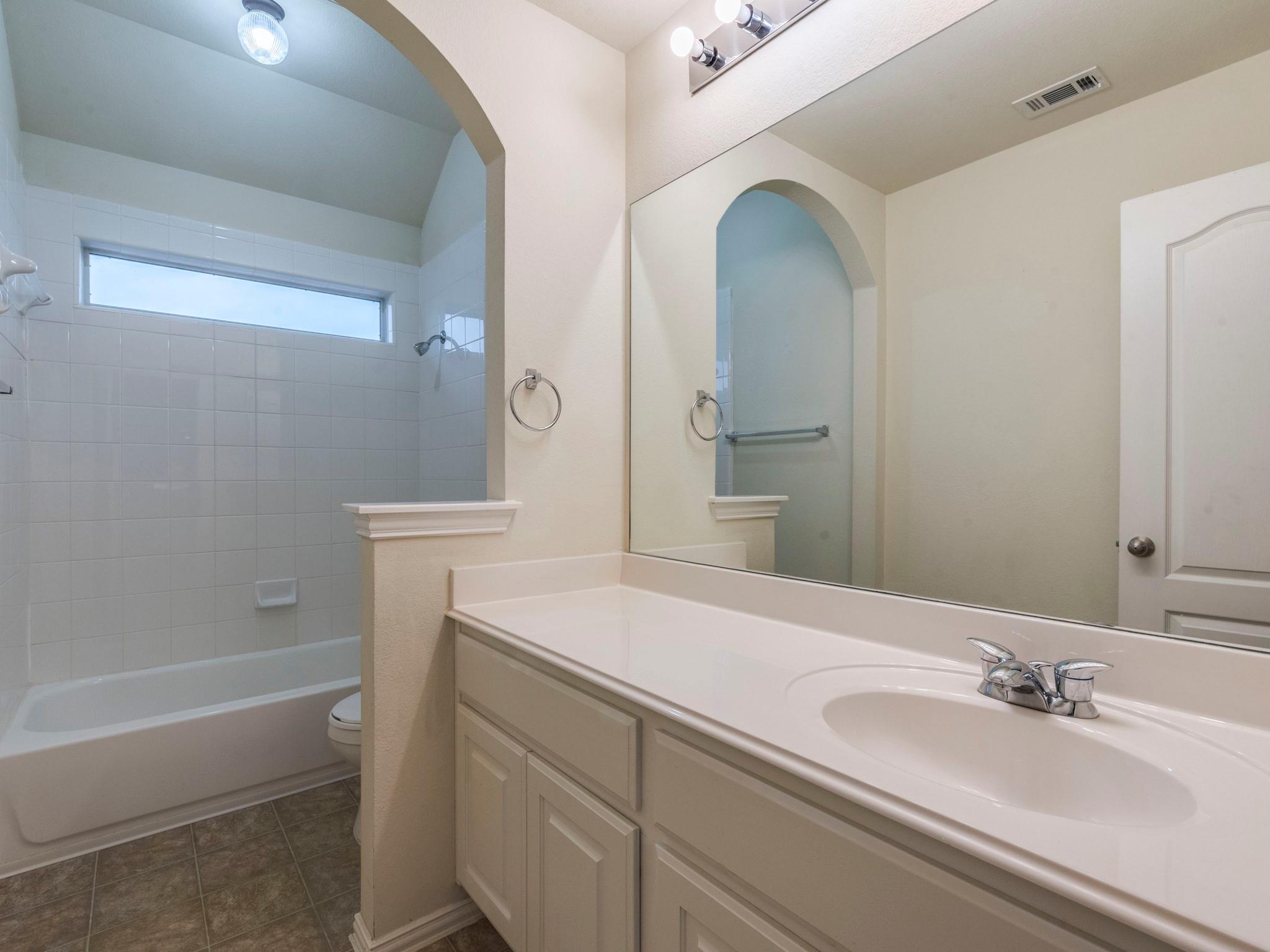 1394 Cherrywood, Kyle, TX 78640