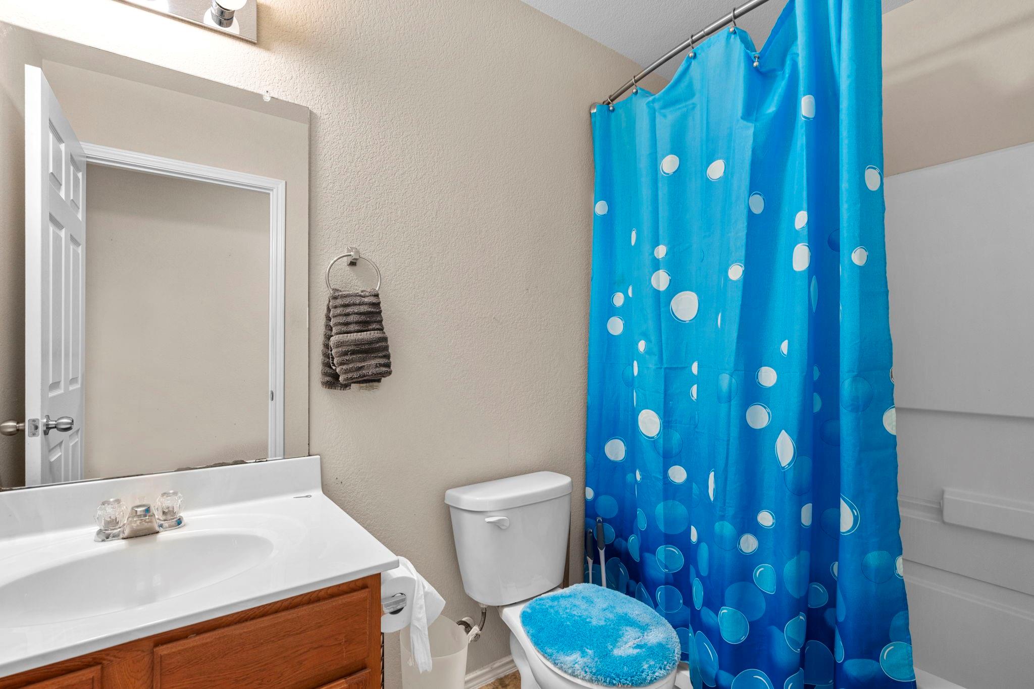 5800 Adair Dr, Austin, TX 78754