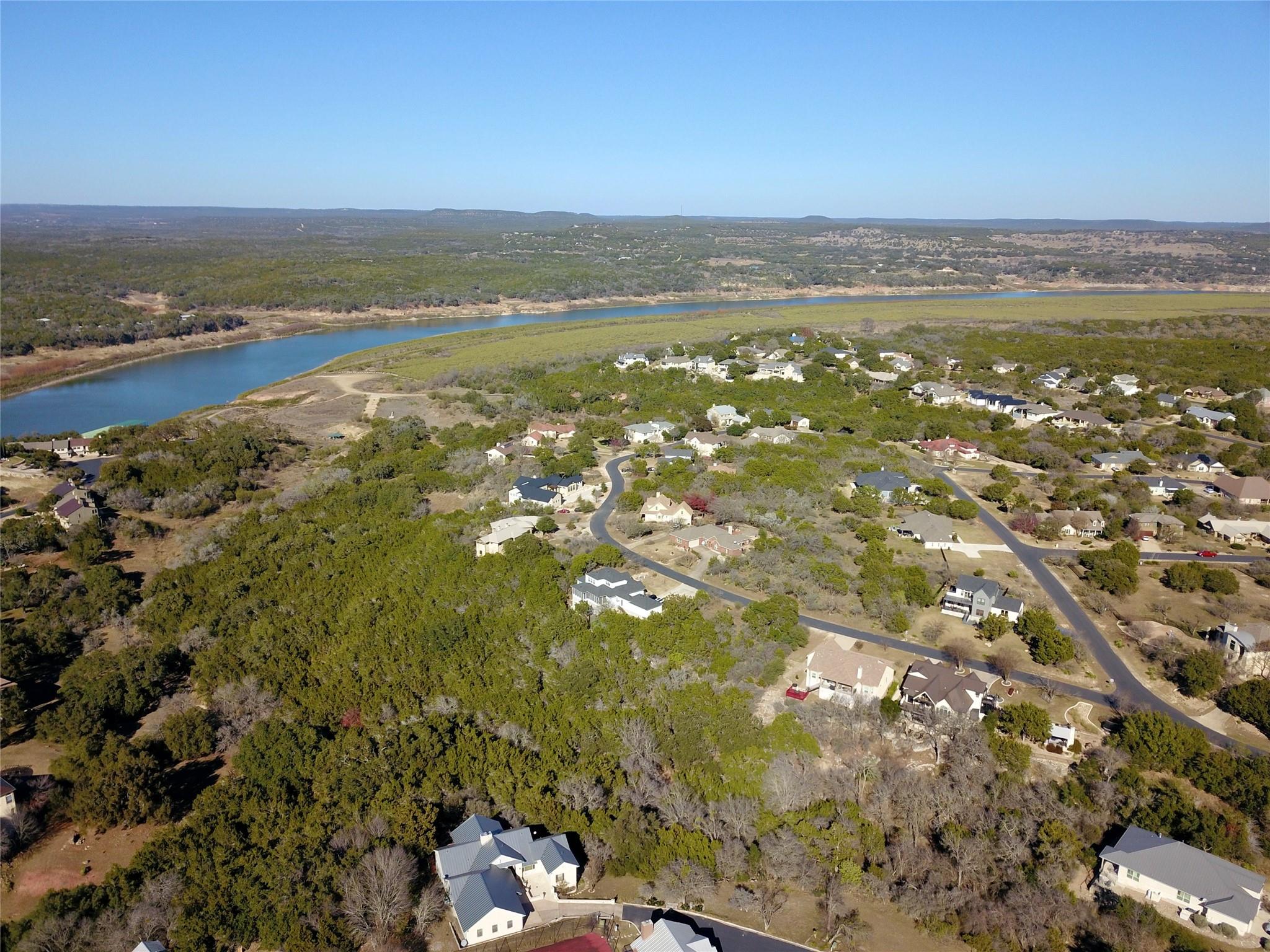 91 Cove Creek Dr, Spicewood, TX 78669