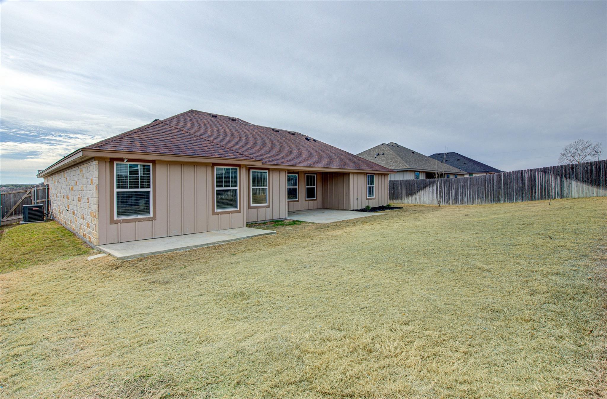 108 Elmer Ave, Burnet, TX 78611