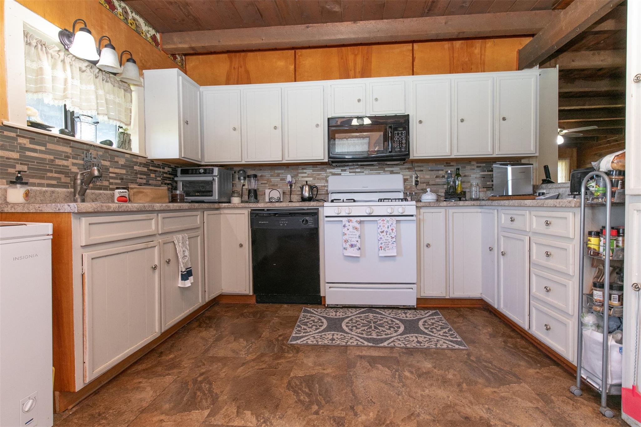 4723 CR 117, San Saba, TX 76877