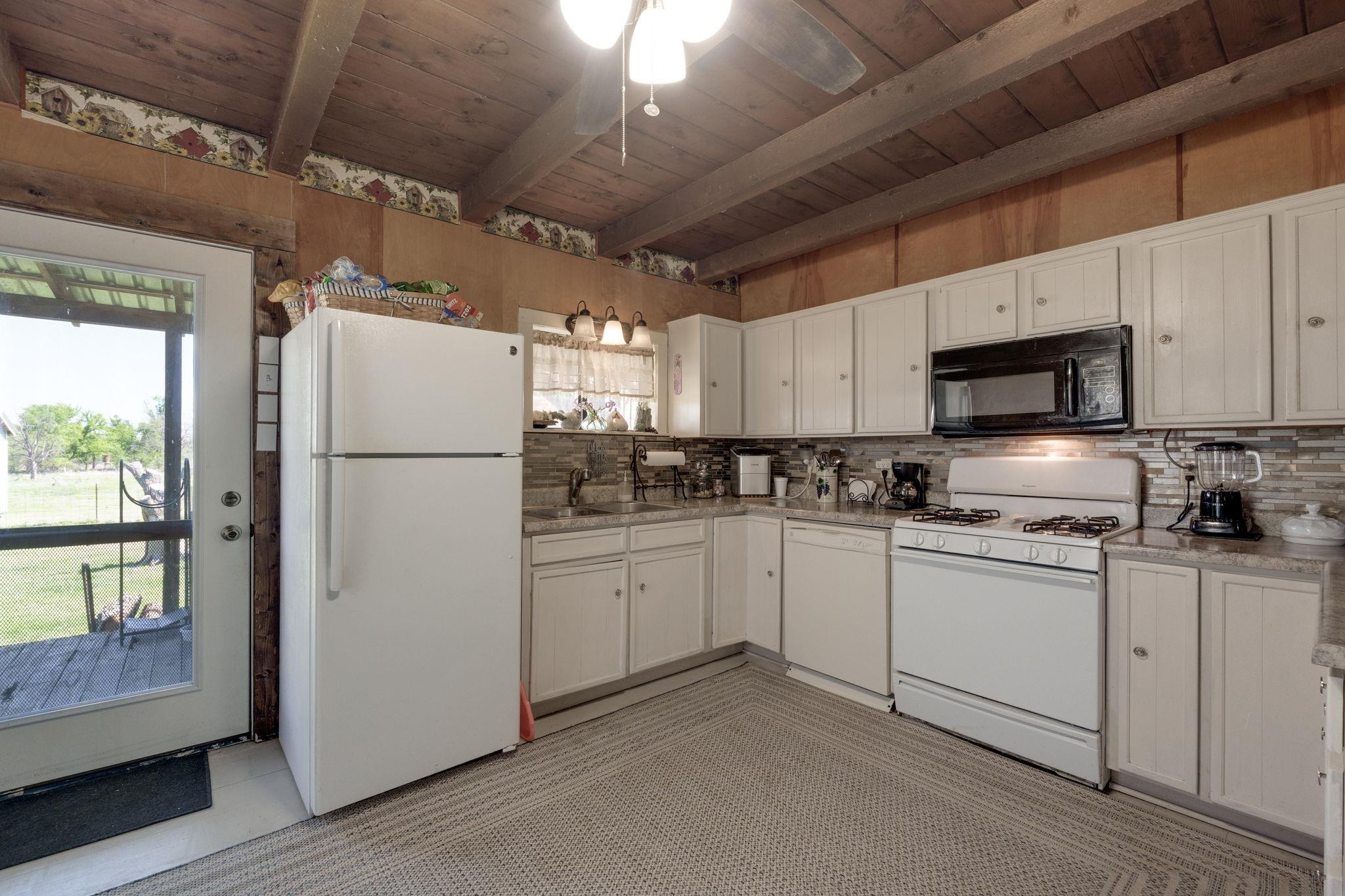 4723 CR 117, San Saba, TX 76877