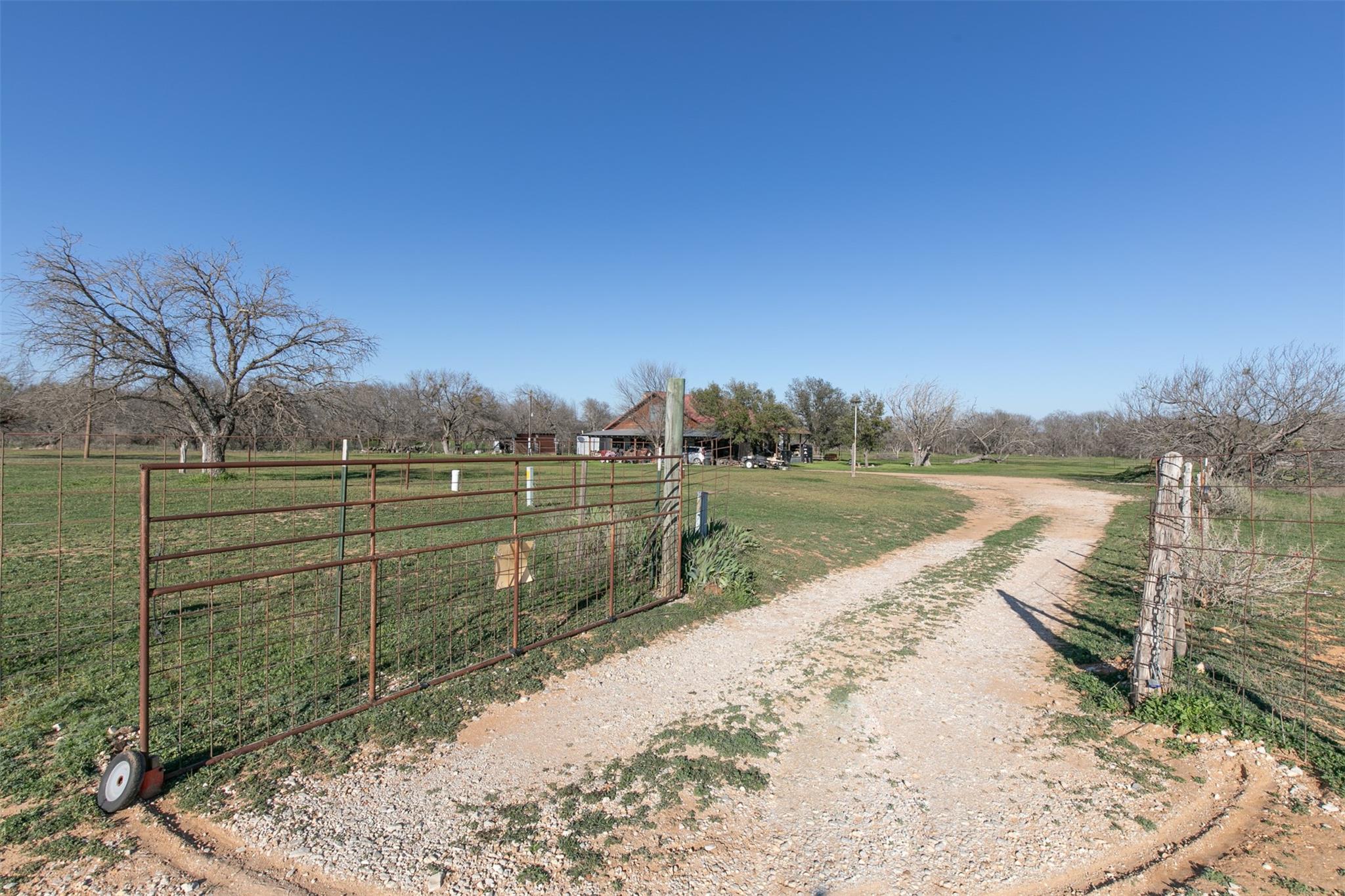 4723 CR 117, San Saba, TX 76877