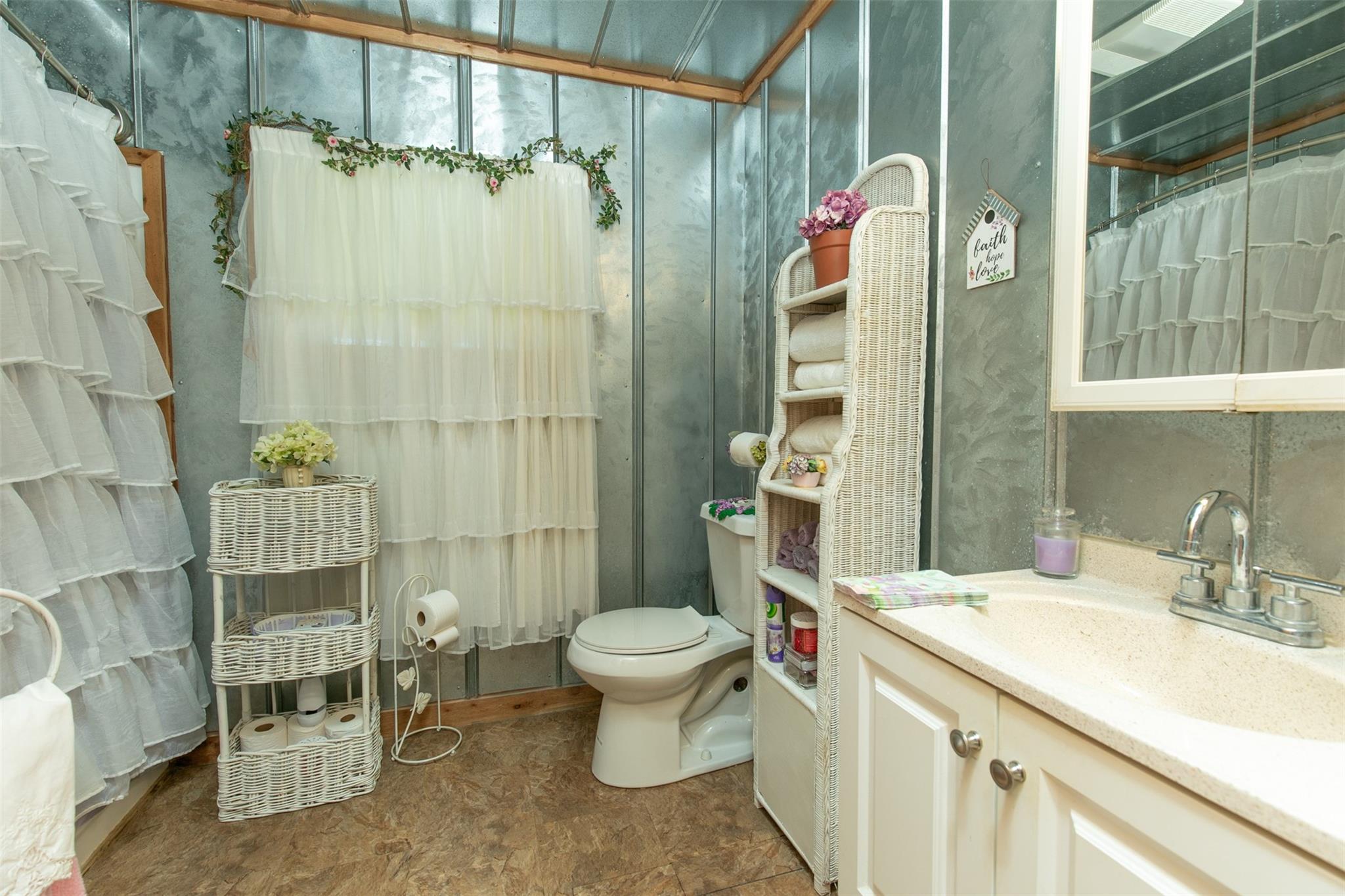 4723 CR 117, San Saba, TX 76877