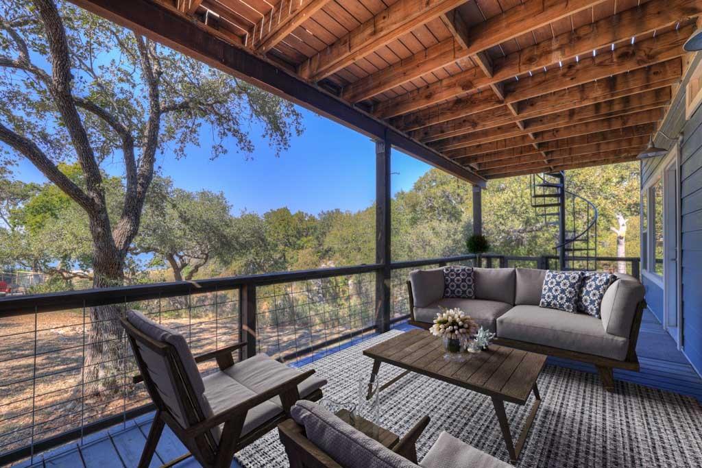 925 & 913 Glenn Dr, Canyon Lake, TX 78133