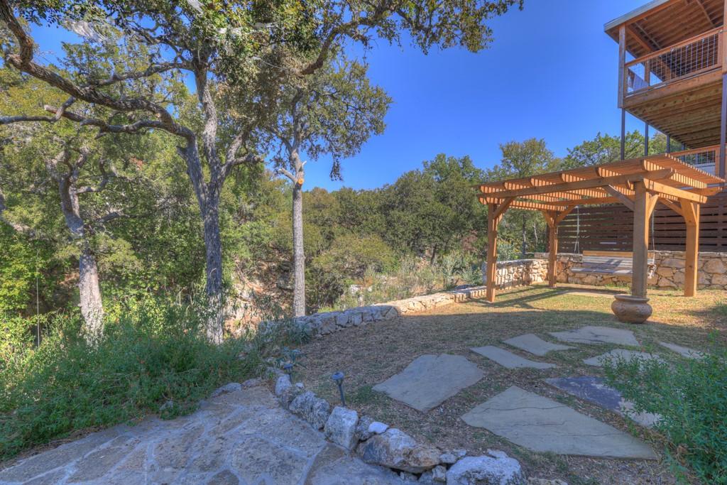 925 & 913 Glenn Dr, Canyon Lake, TX 78133