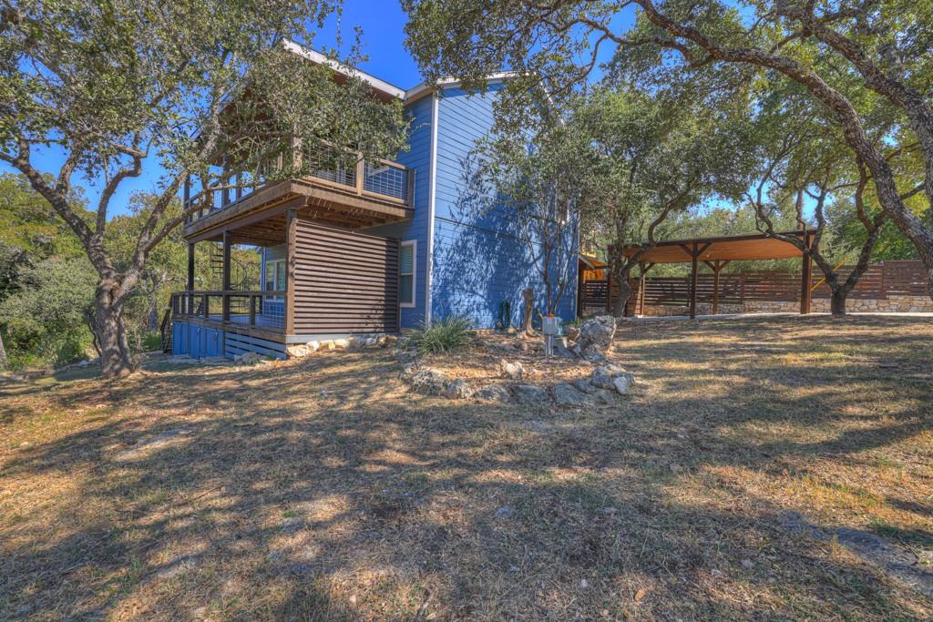 925 & 913 Glenn Dr, Canyon Lake, TX 78133