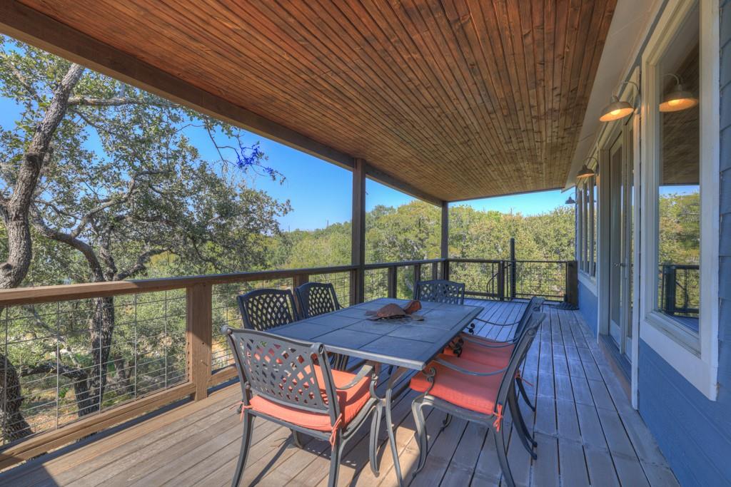 925 & 913 Glenn Dr, Canyon Lake, TX 78133