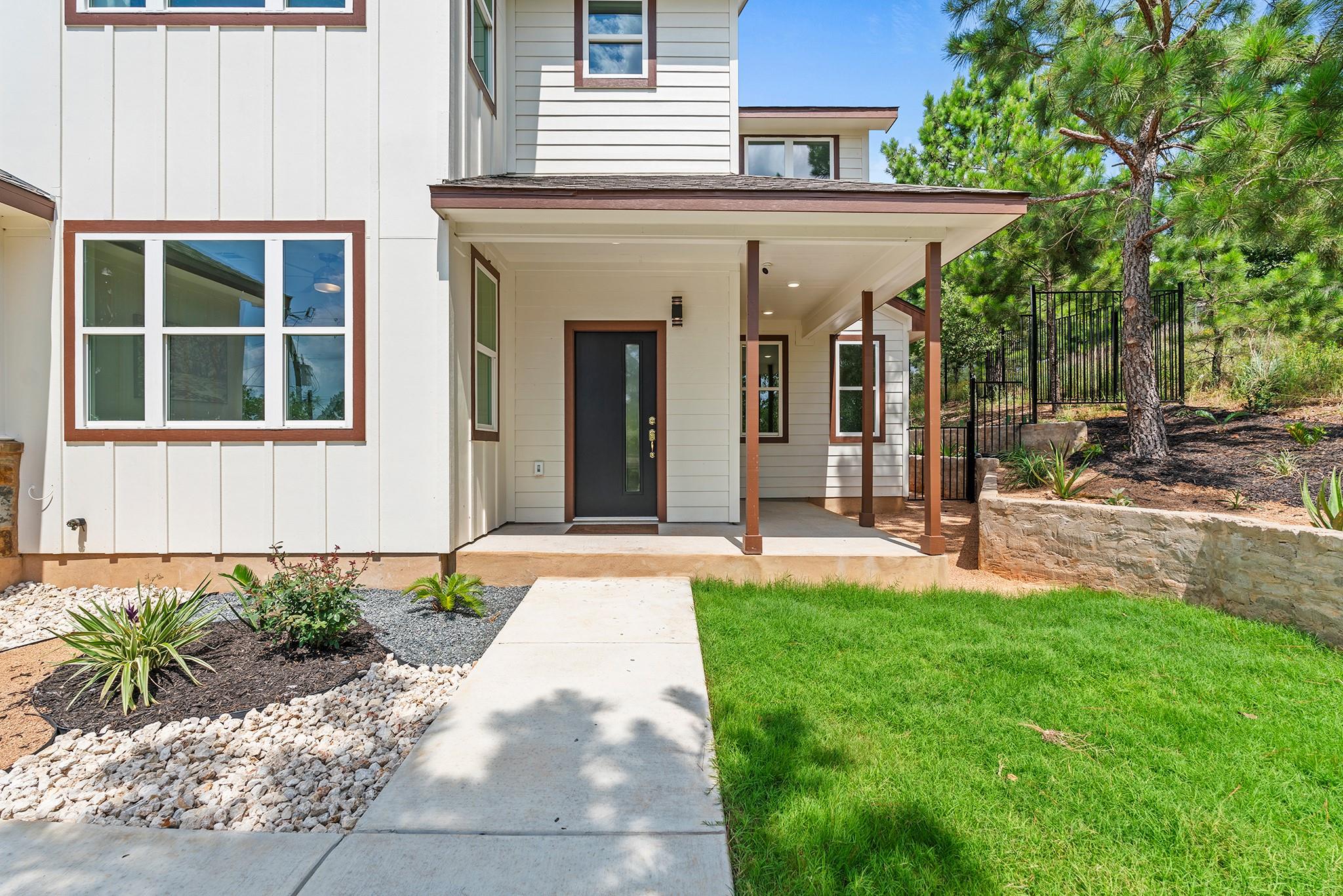 108 Kimo Ct, Bastrop, TX 78602