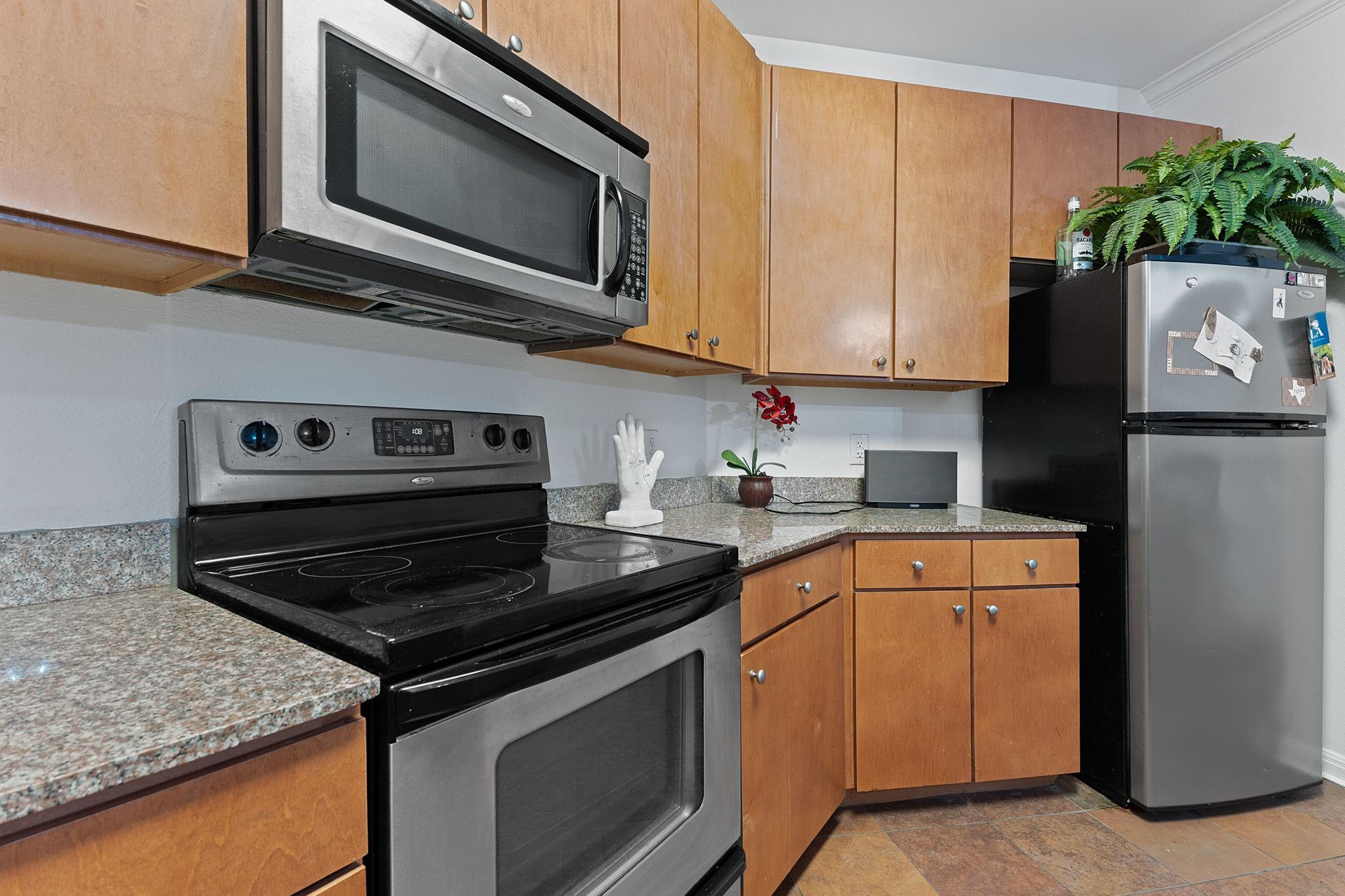 2502 Leon St # 211, Austin, TX 78705