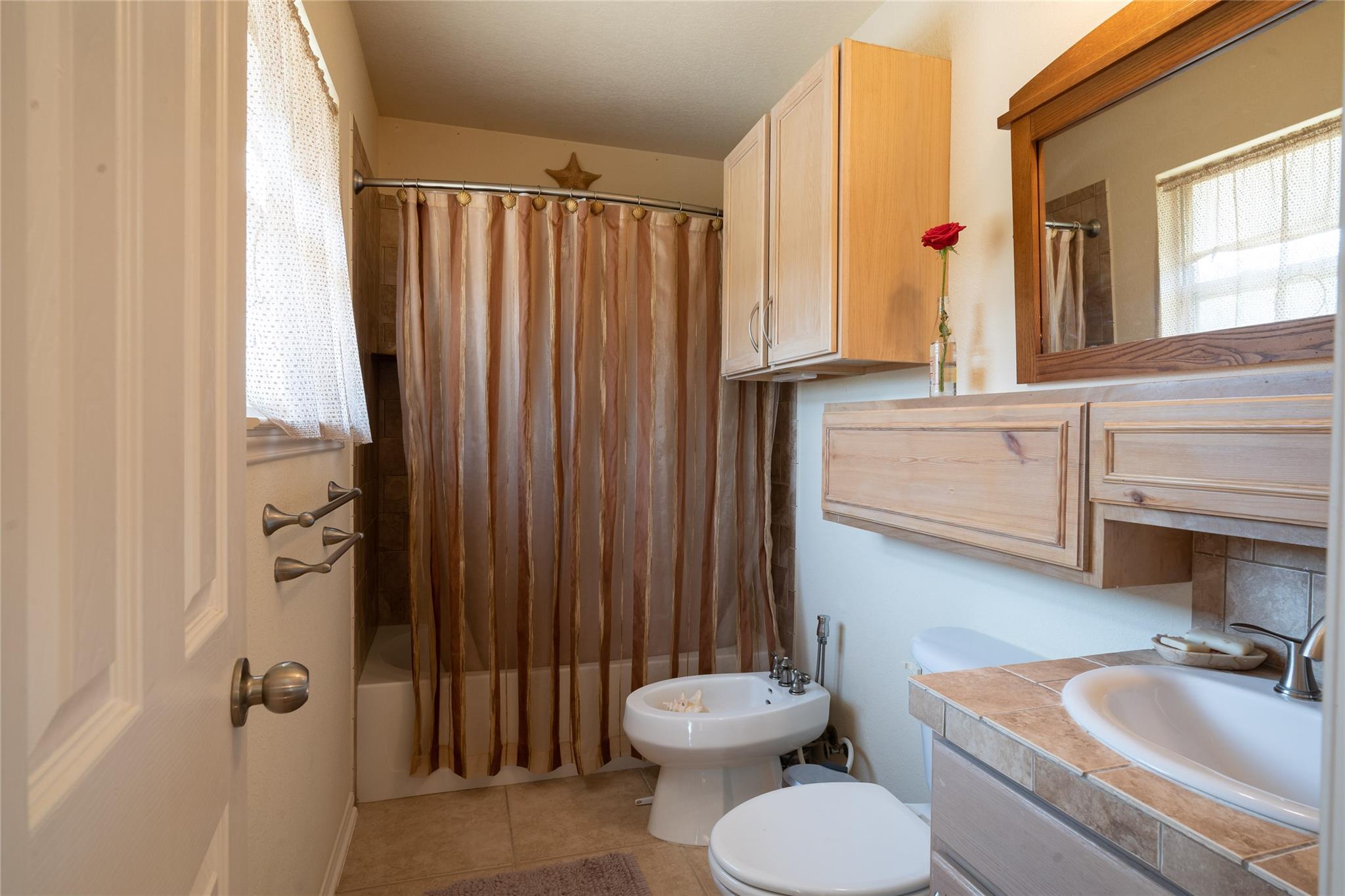 194 Rabbit Trl, Dale, TX 78616