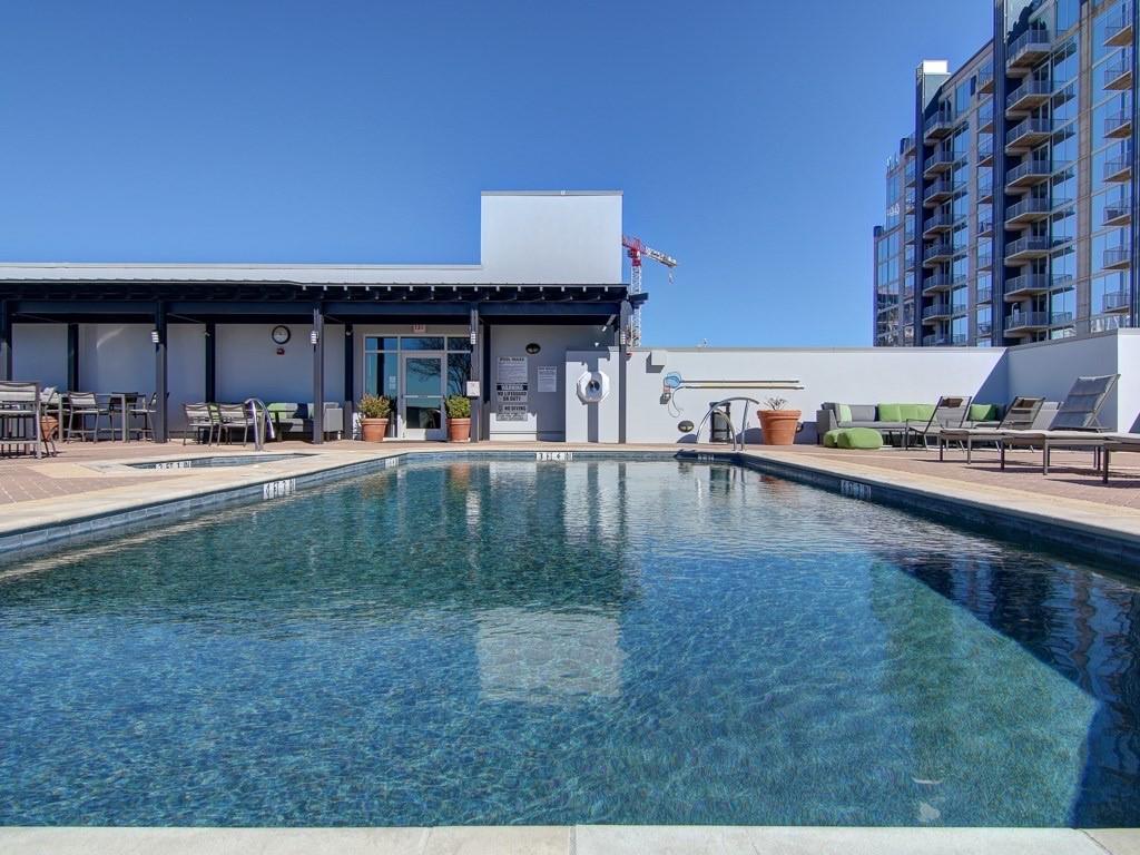 54 Rainey St # 1212, Austin, TX 78701
