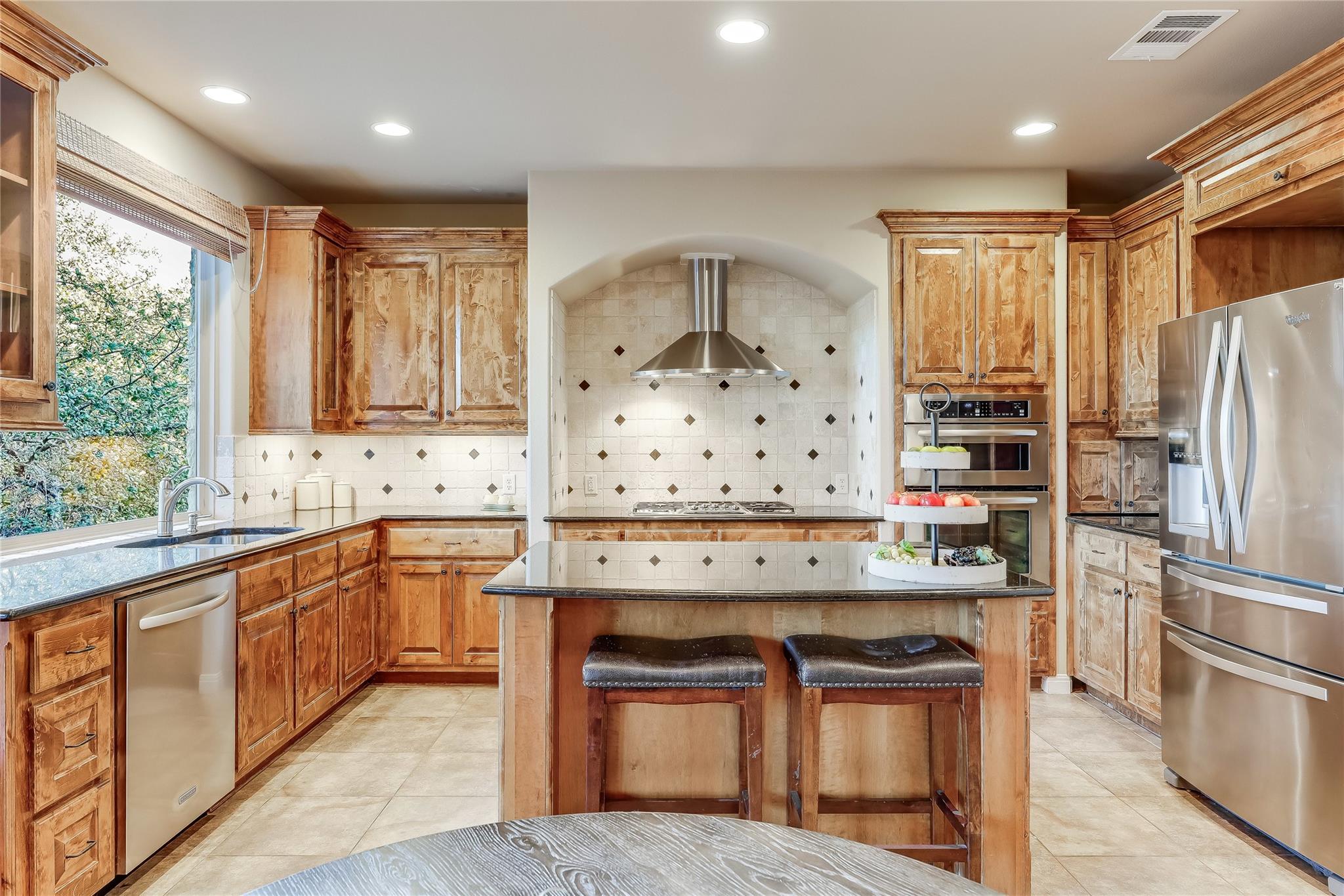 17704 Regatta View Dr, Jonestown, TX 78645