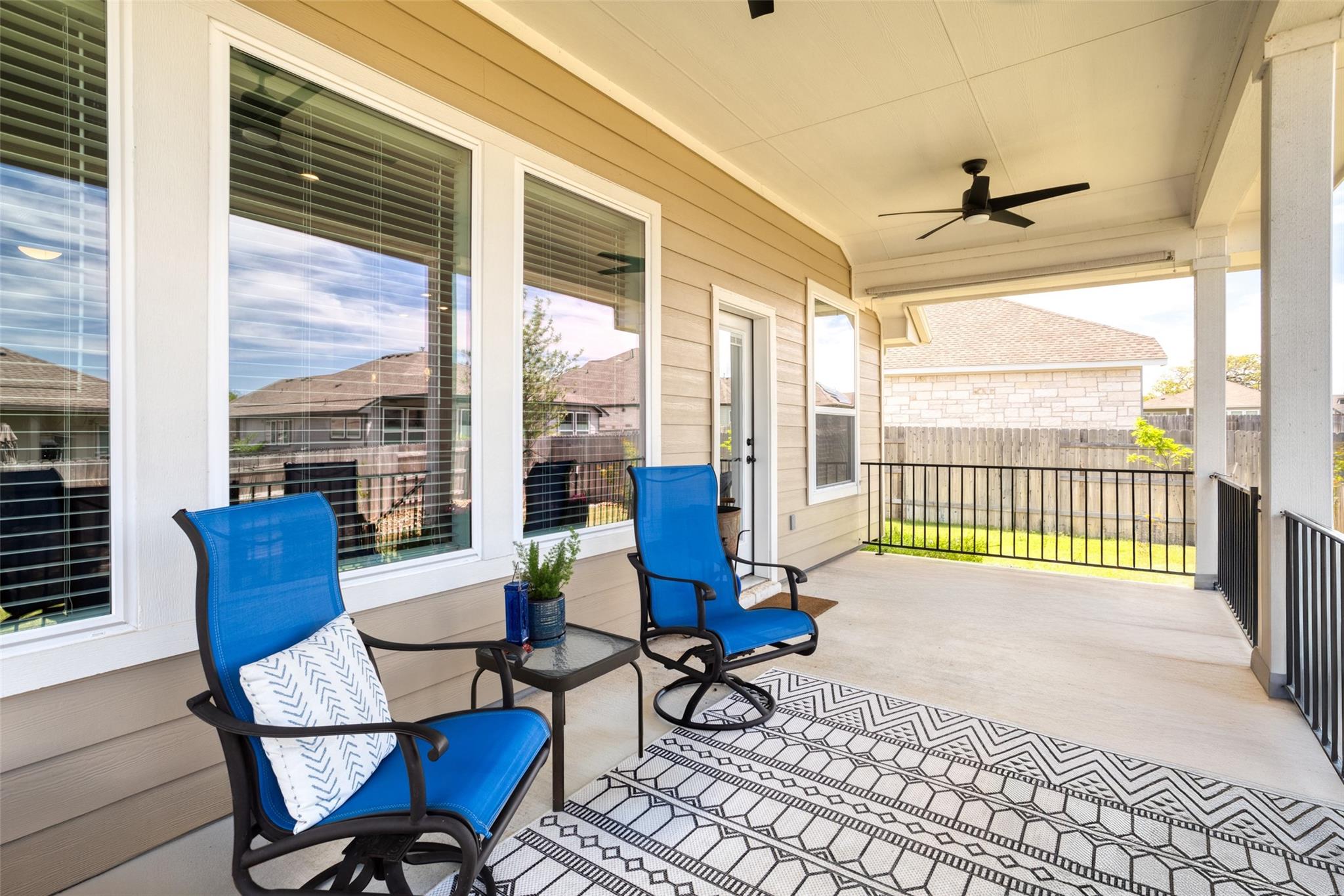116 Freeman Day Dr, Bastrop, TX 78602