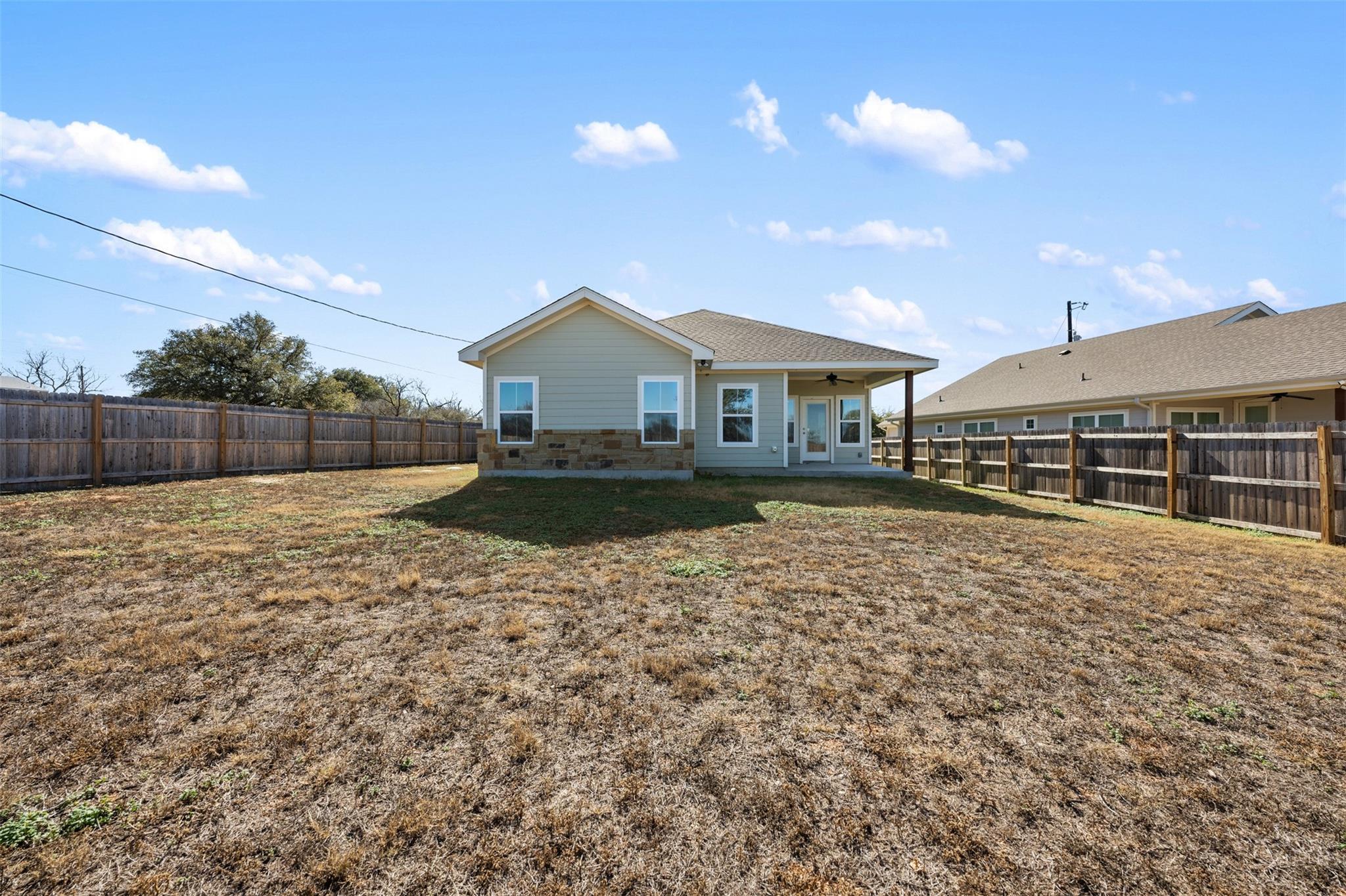 1516 Stonecrest Dr, Granite Shoals, TX 78654