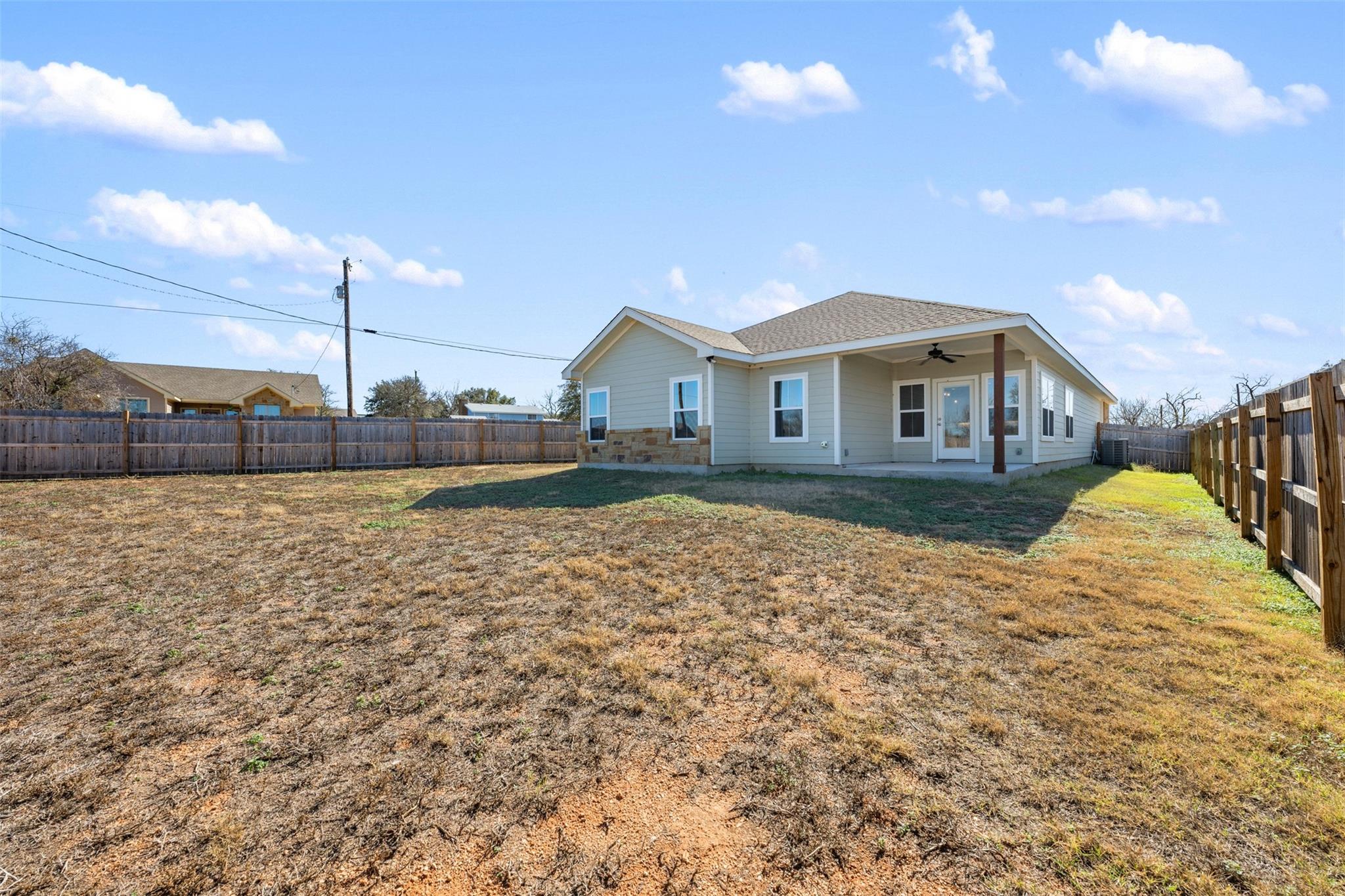 1516 Stonecrest Dr, Granite Shoals, TX 78654