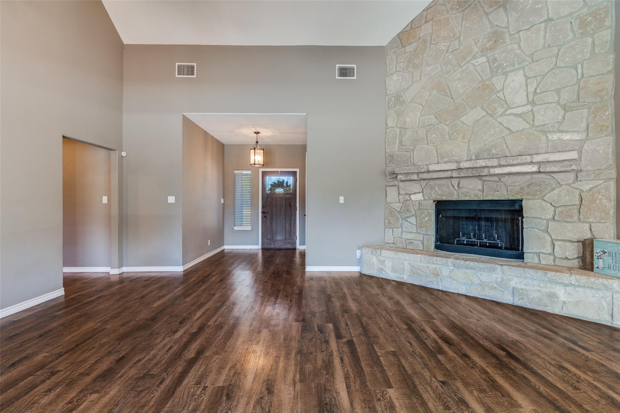 1536 Kings Ranch Rd, Bandera, TX 78003