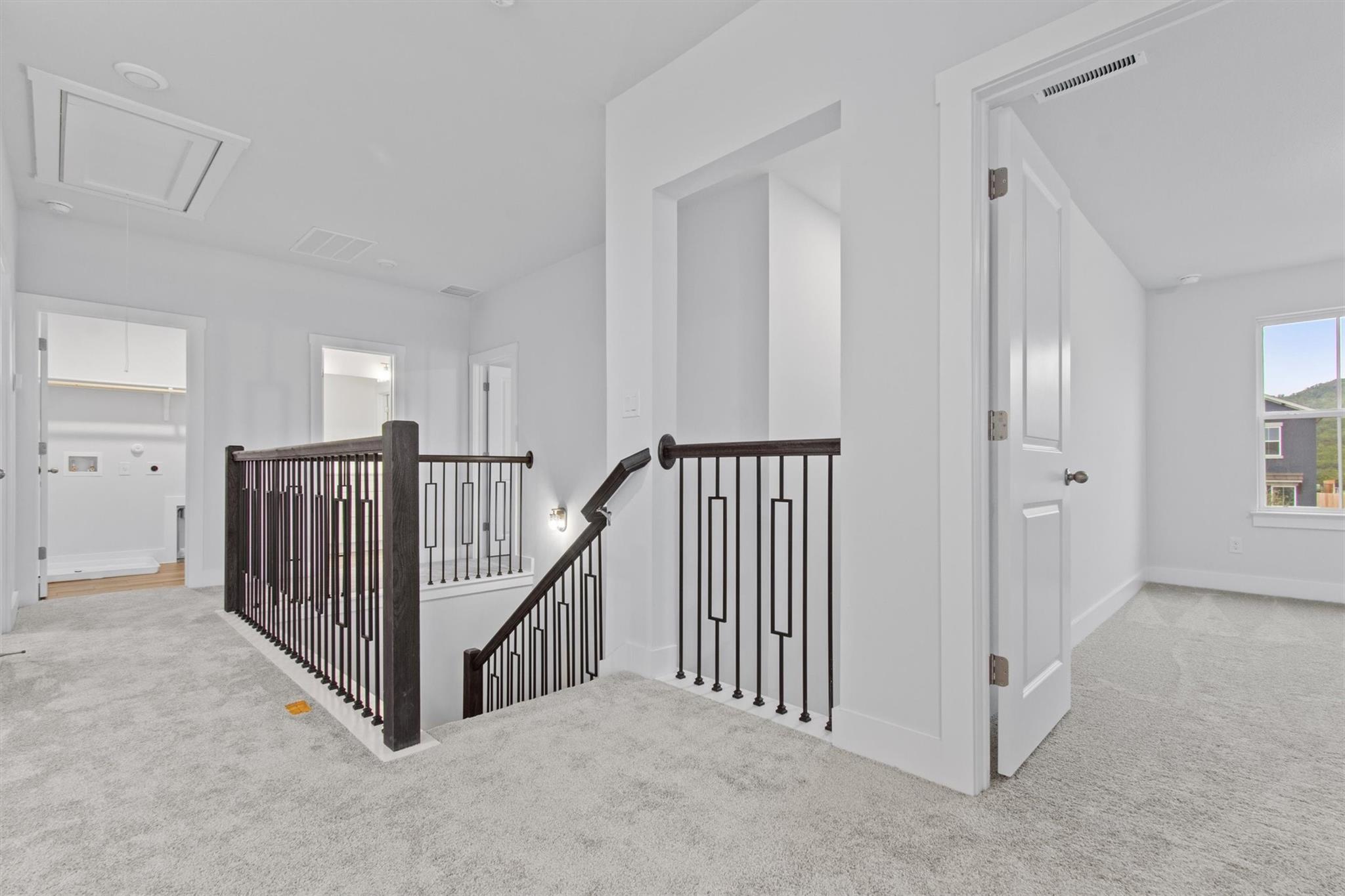 8512 Pine Muhly Dr, Lago Vista, TX 78645