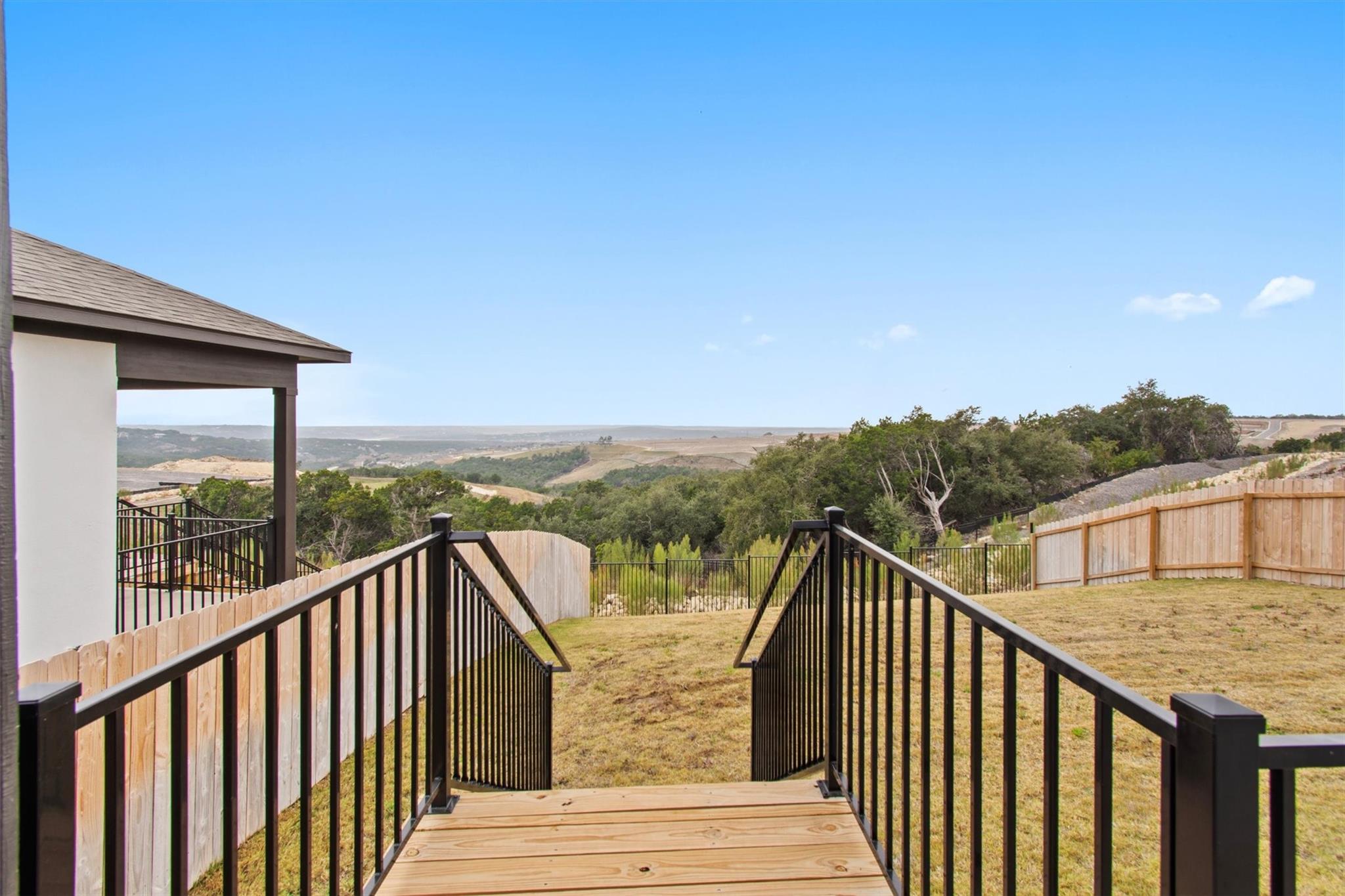 8512 Pine Muhly Dr, Lago Vista, TX 78645