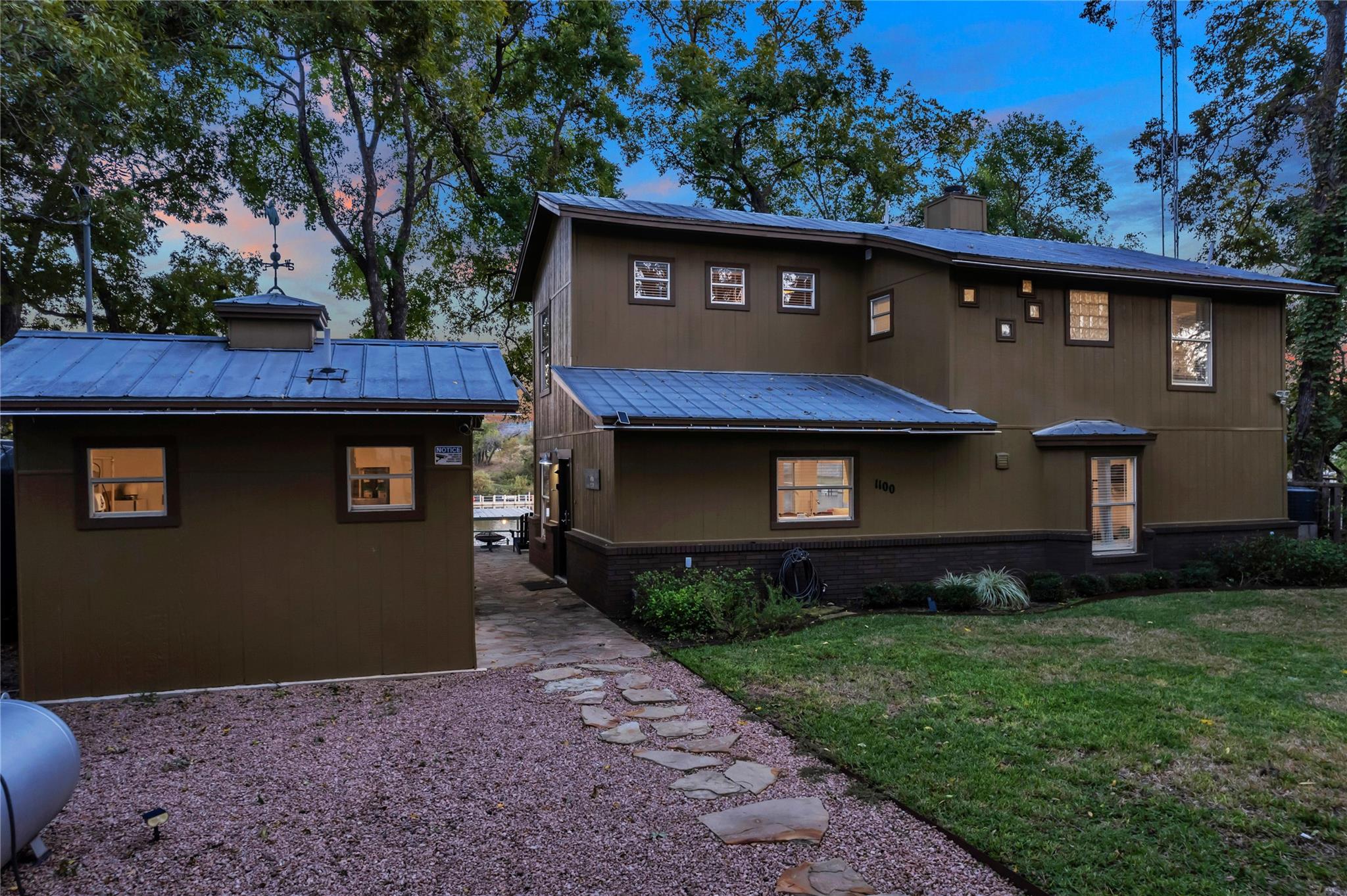 1100 Long Mountain Dr, Burnet, TX 78611