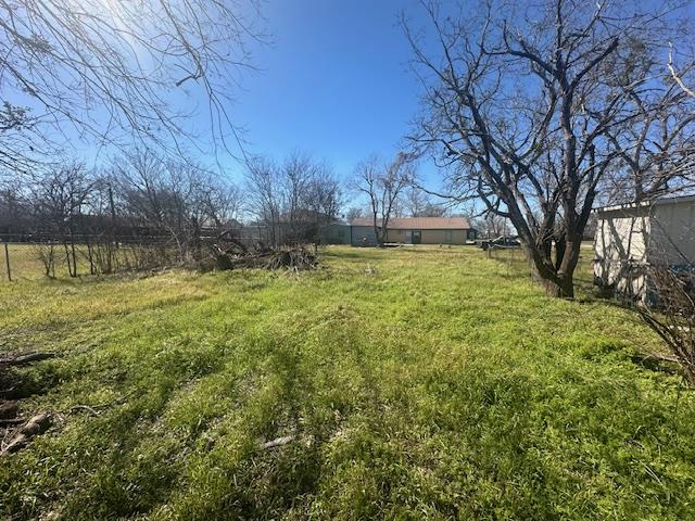 TBD N Waco St, Giddings, TX 78942