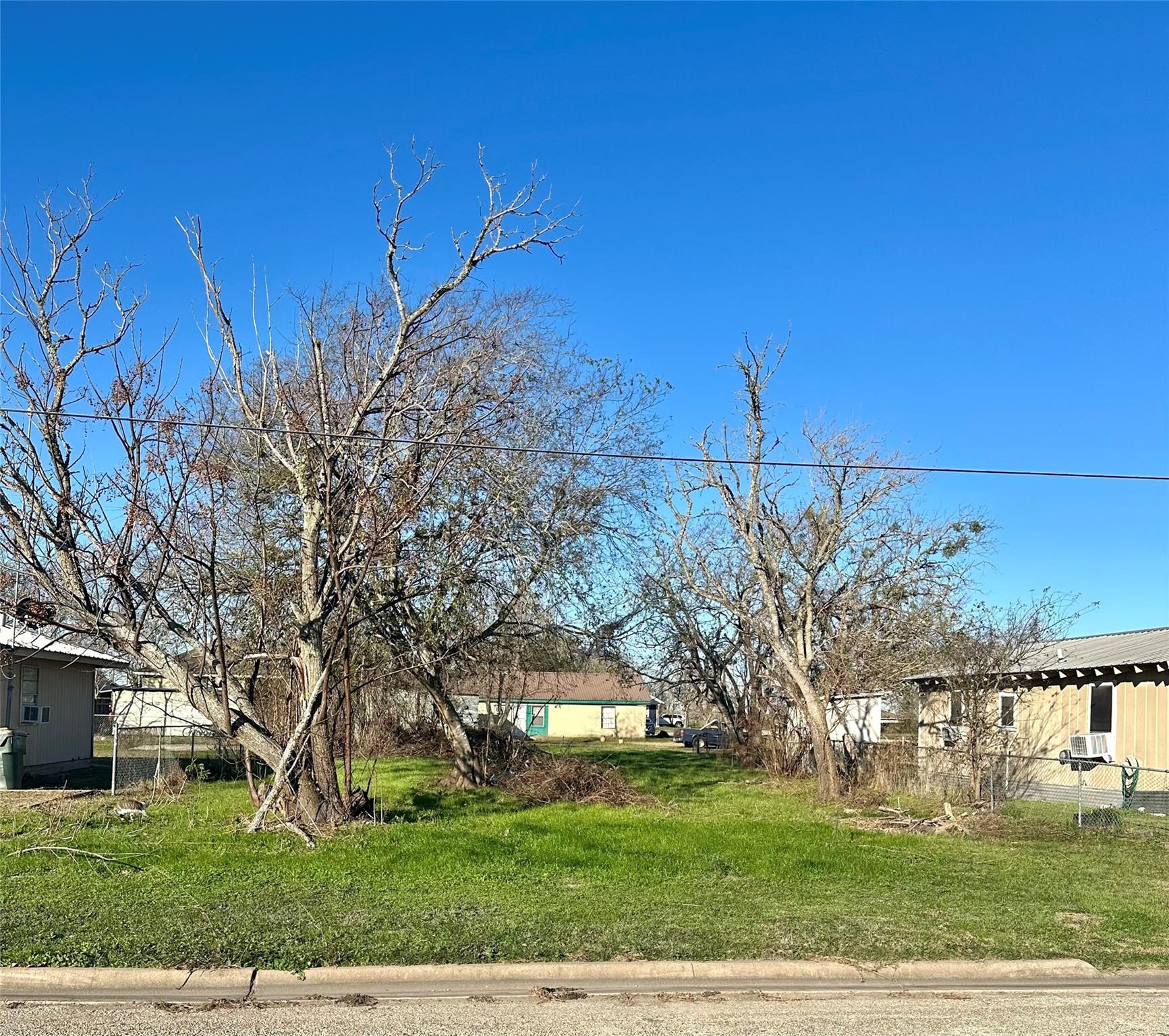 TBD N Waco St, Giddings, TX 78942