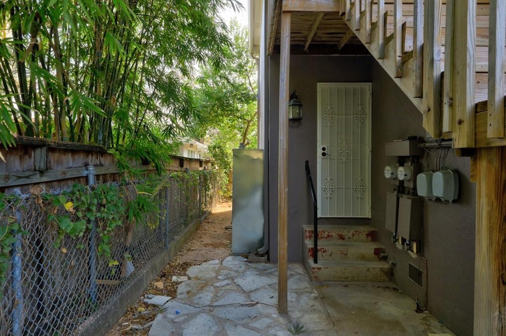 804 W 31ST St, Austin, TX 78705