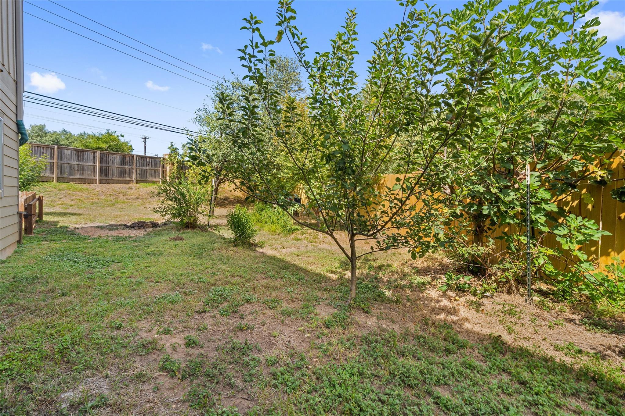 7233 Menchaca Rd # 4, Austin, TX 78745