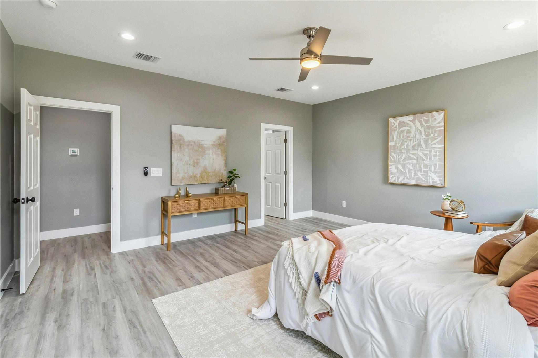 125 Comanche Dr, Paige, TX 78659