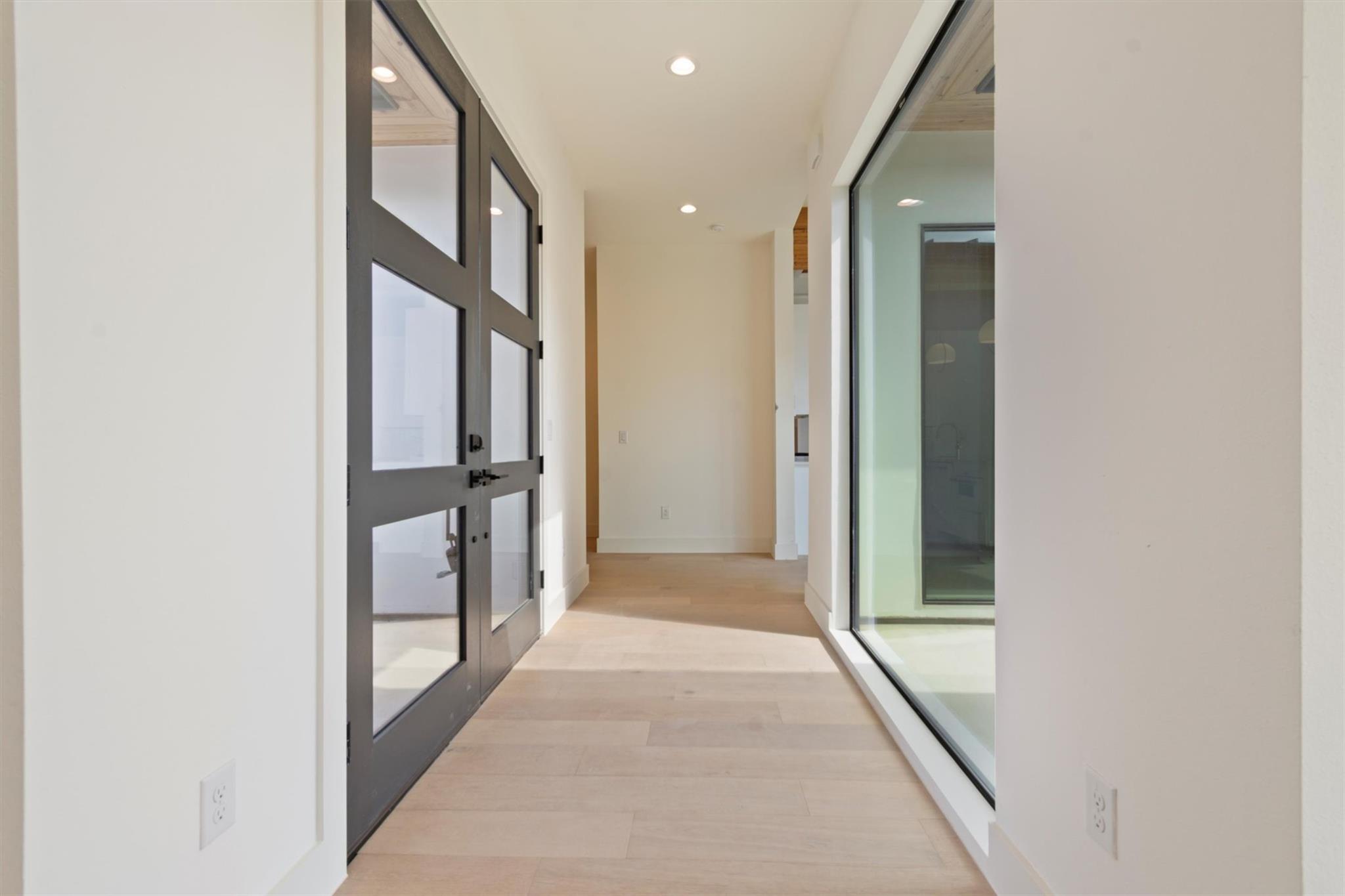 1752 Demi John Bend Rd, Canyon Lake, TX 78133