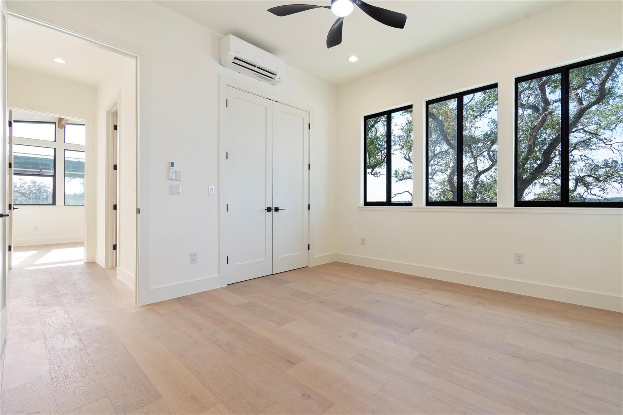 1752 Demi John Bend Rd, Canyon Lake, TX 78133