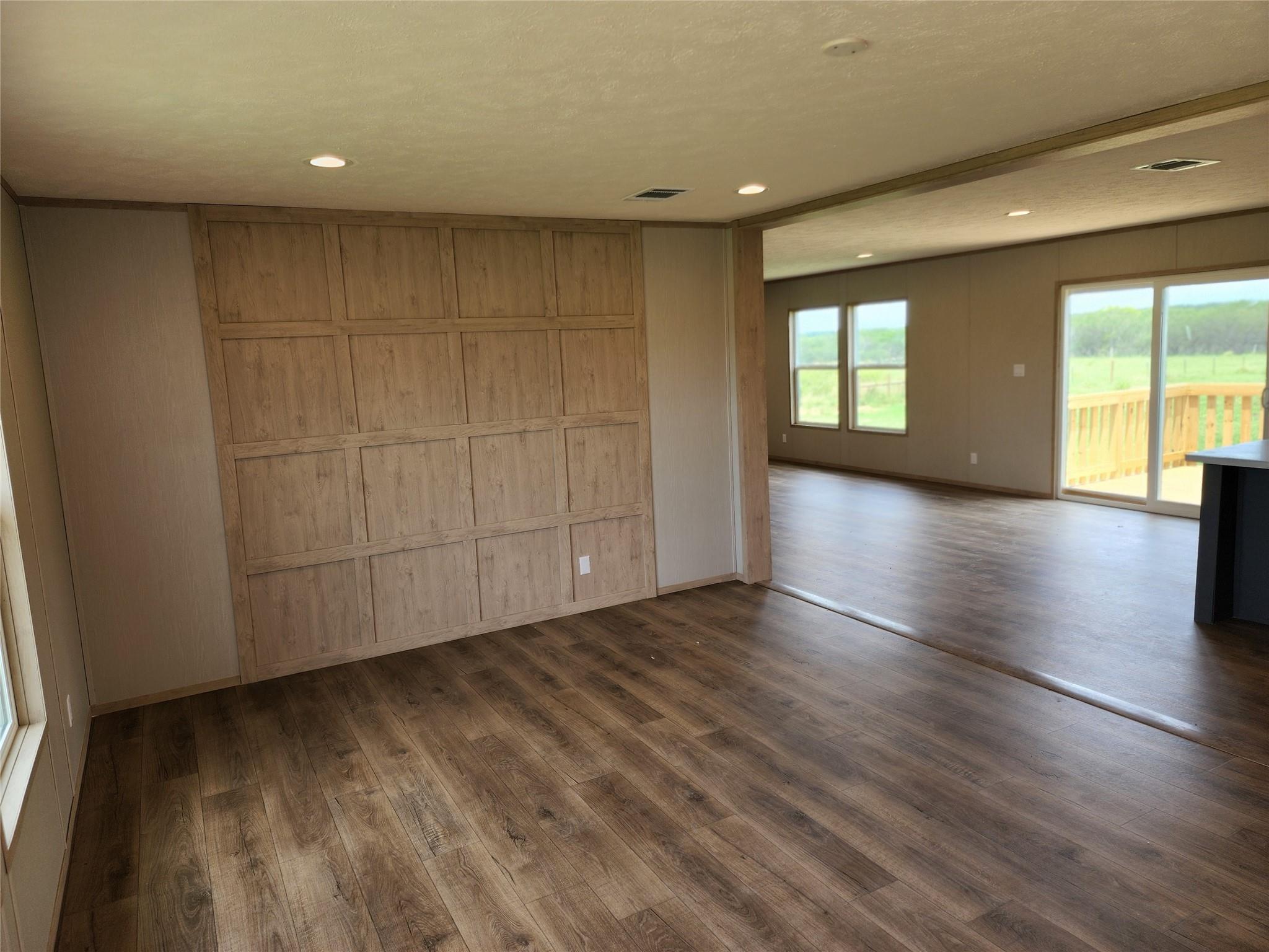 41 PR 3042, Gonzales, TX 78629