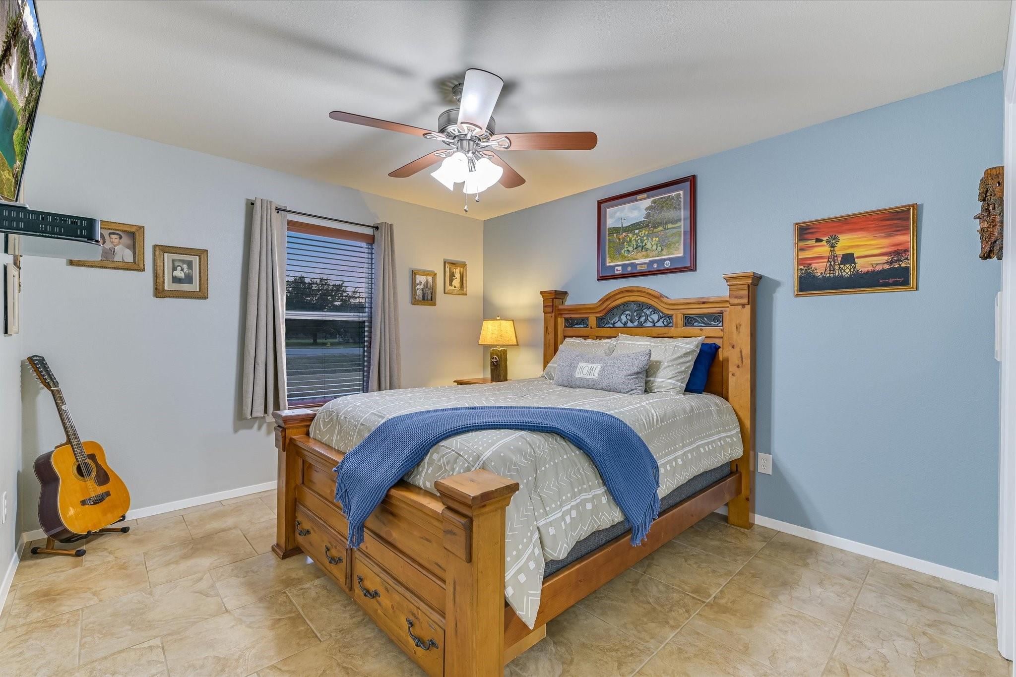 190 Margies Way, Bastrop, TX 78602