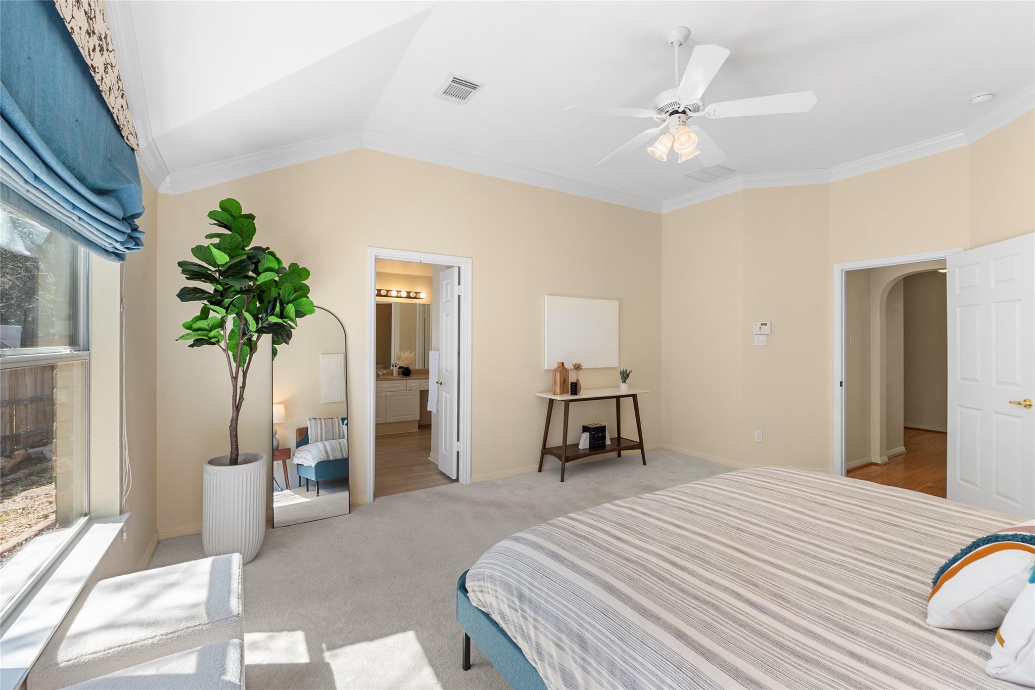 9112 TAYLORCREST Cv, Austin, TX 78749