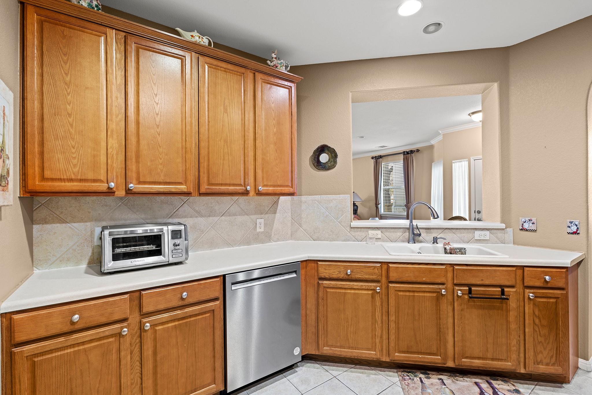 7708 San Felipe Blvd # 8, Austin, TX 78729