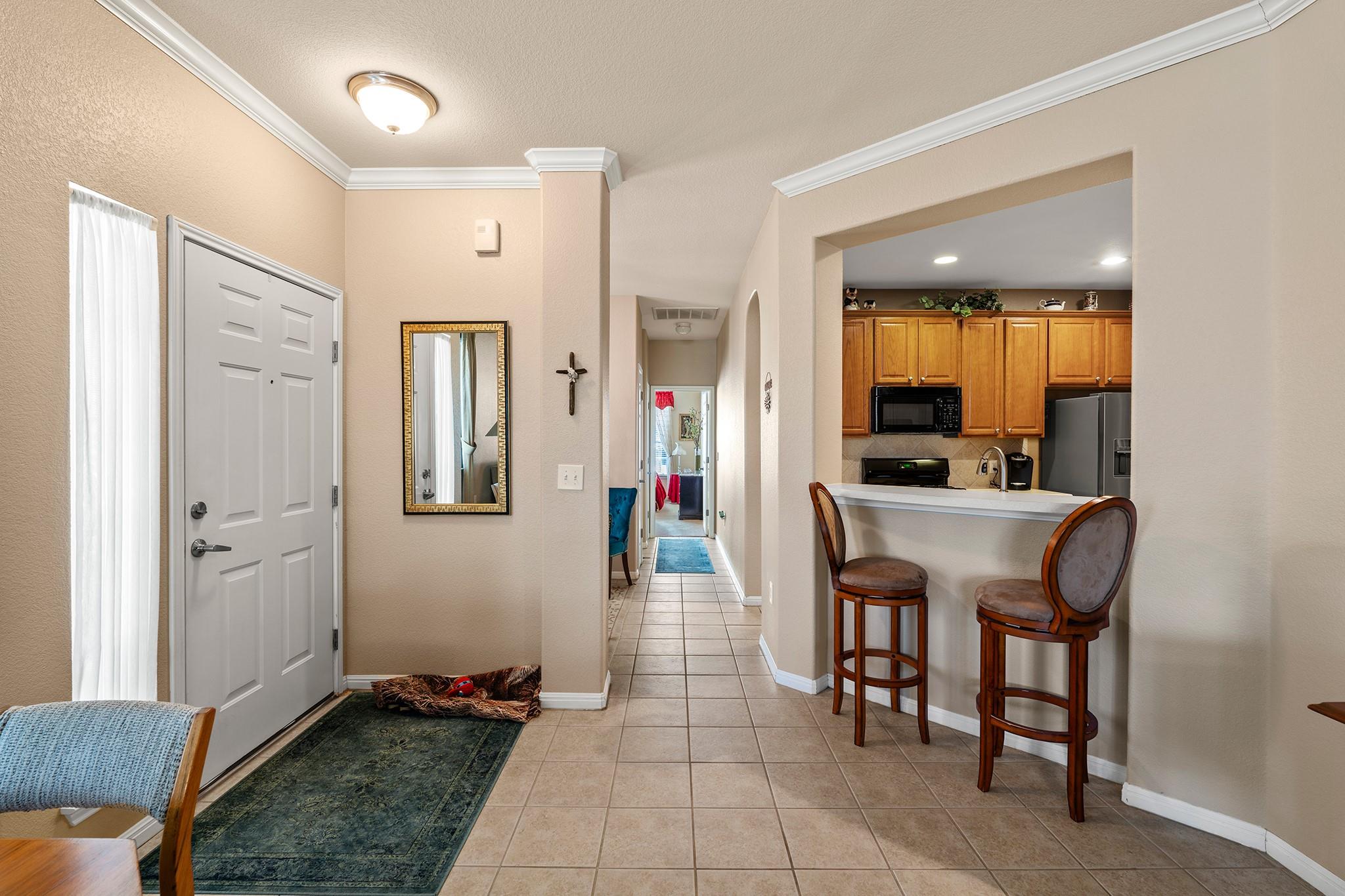 7708 San Felipe Blvd # 8, Austin, TX 78729