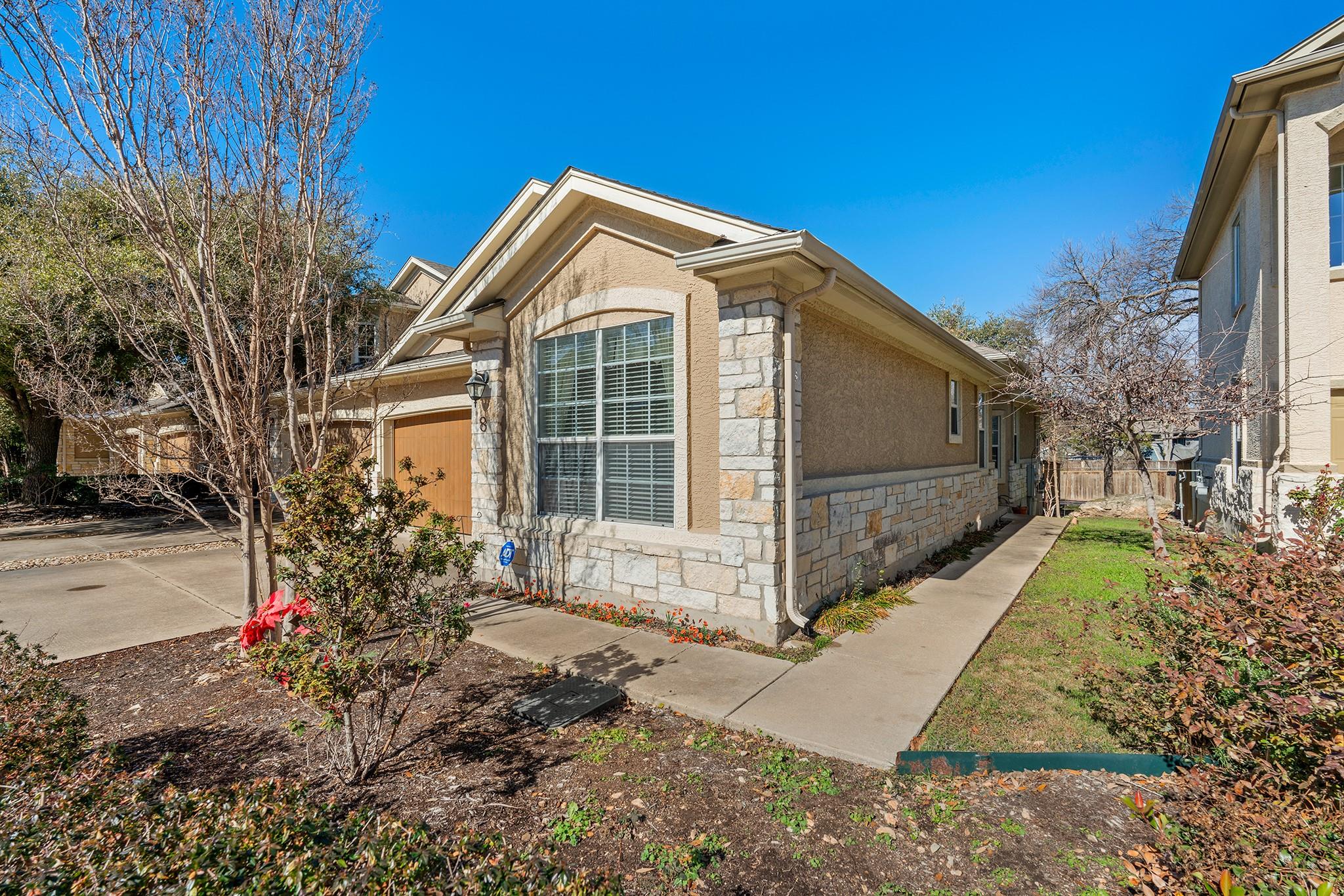 7708 San Felipe Blvd # 8, Austin, TX 78729