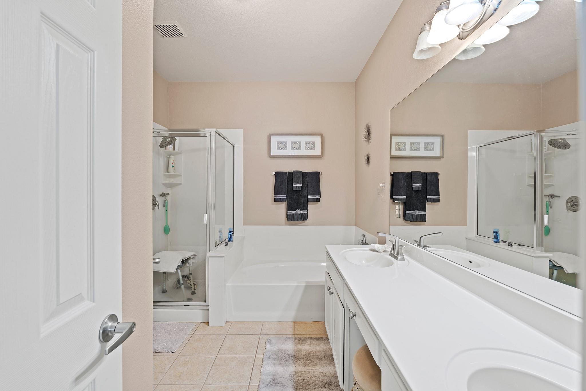 7708 San Felipe Blvd # 8, Austin, TX 78729