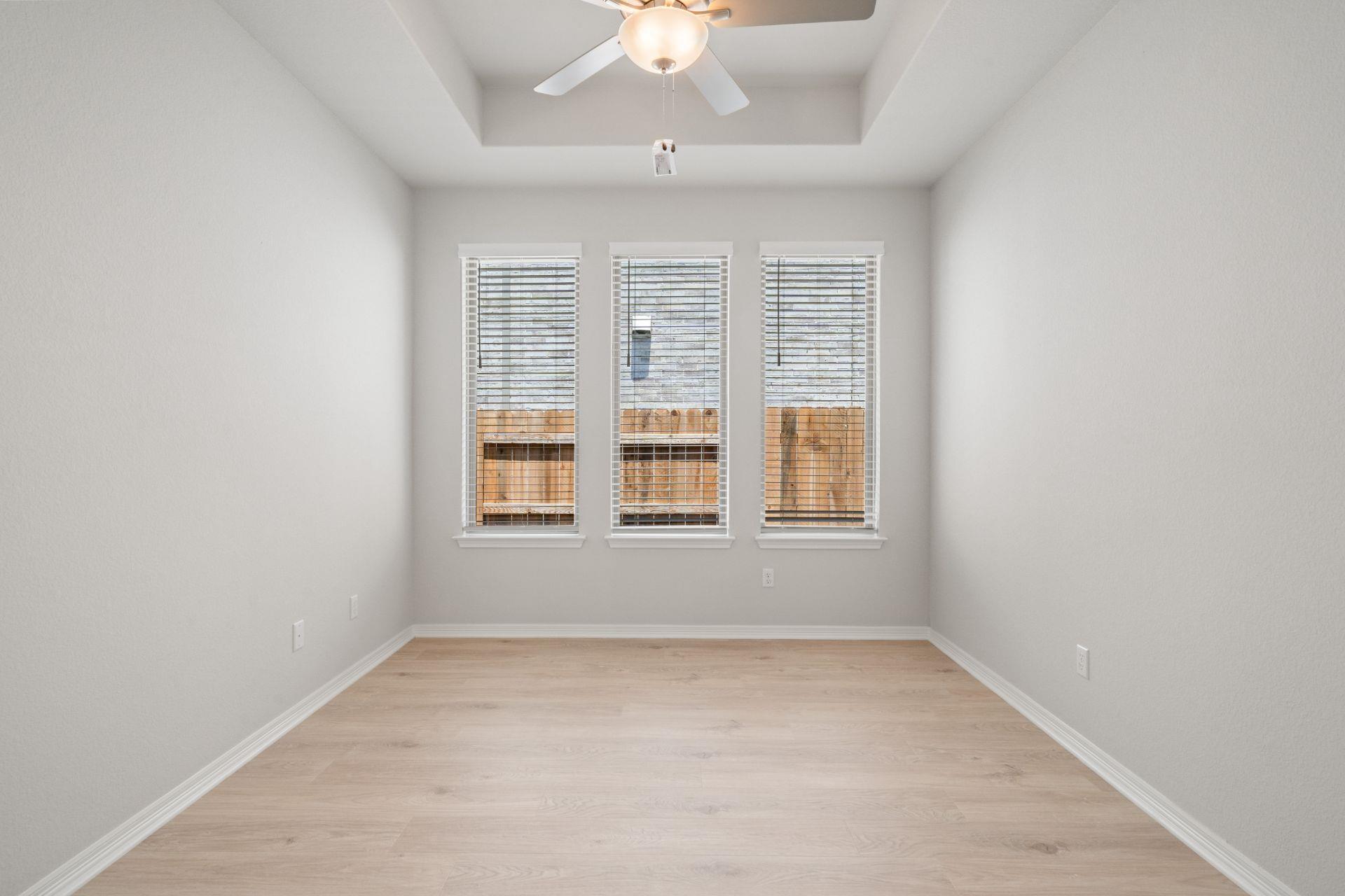 305 Five Mile Creek Way, Kyle, TX 78640