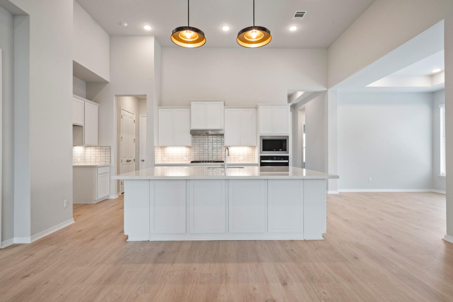 305 Five Mile Creek Way, Kyle, TX 78640