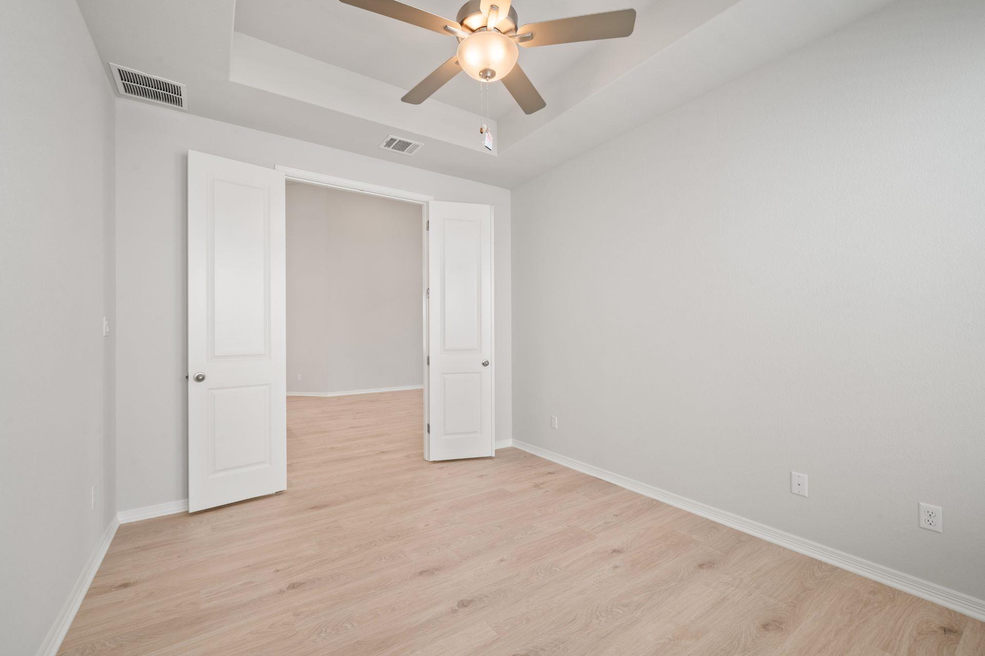 305 Five Mile Creek Way, Kyle, TX 78640