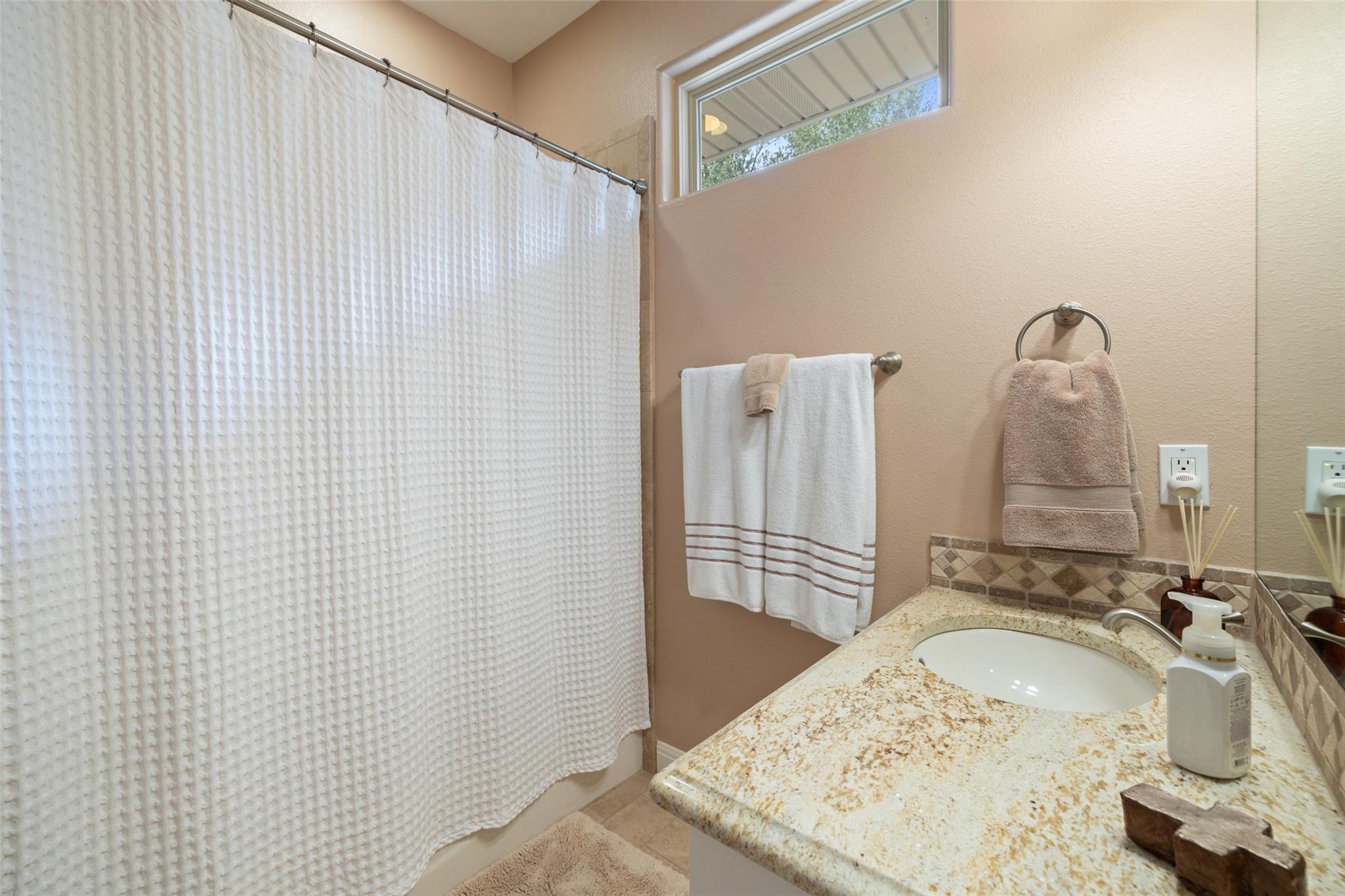 2007 Big Horn Dr, Austin, TX 78734