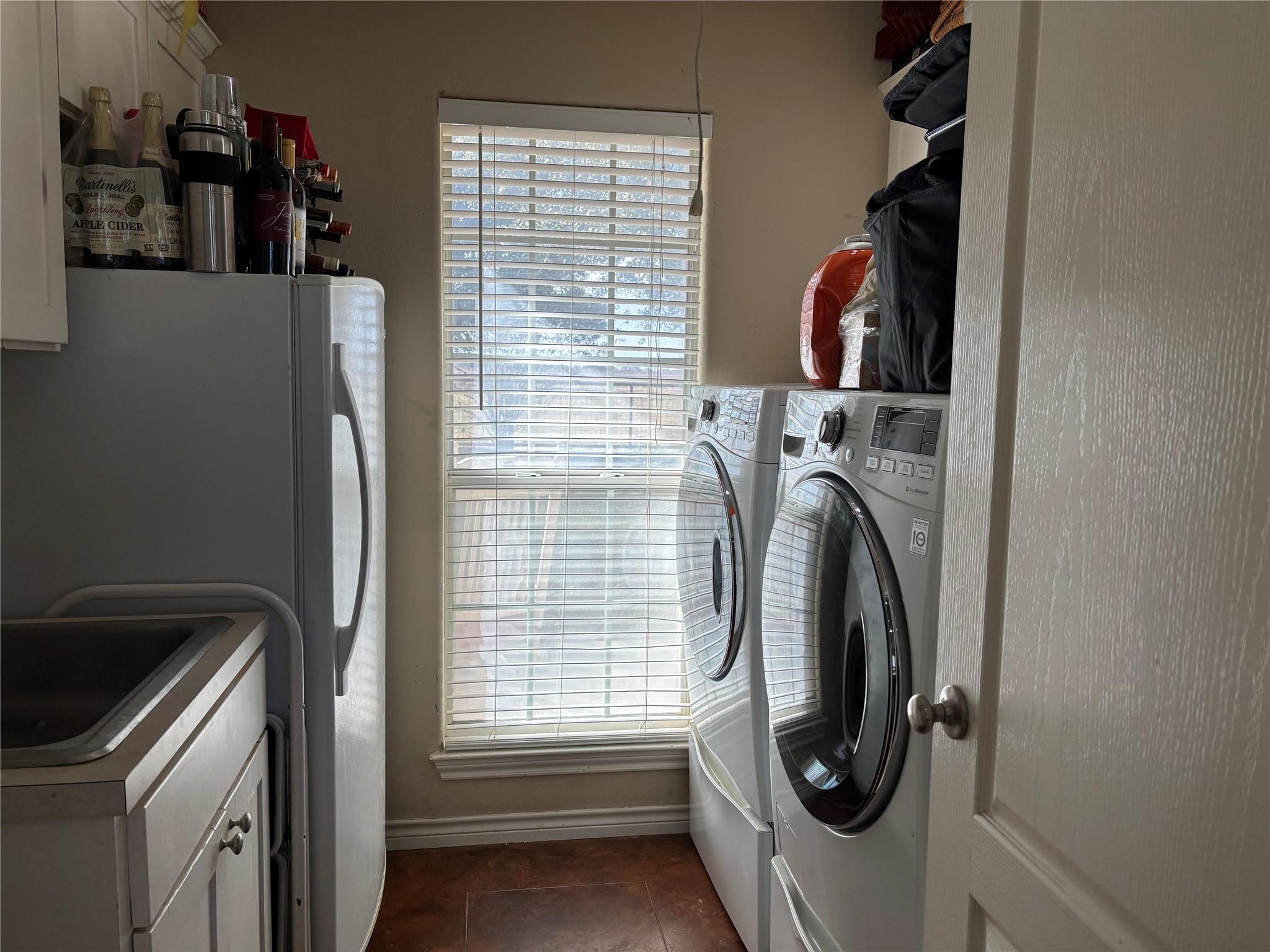 2401 County Road 130, Hutto, TX 78634