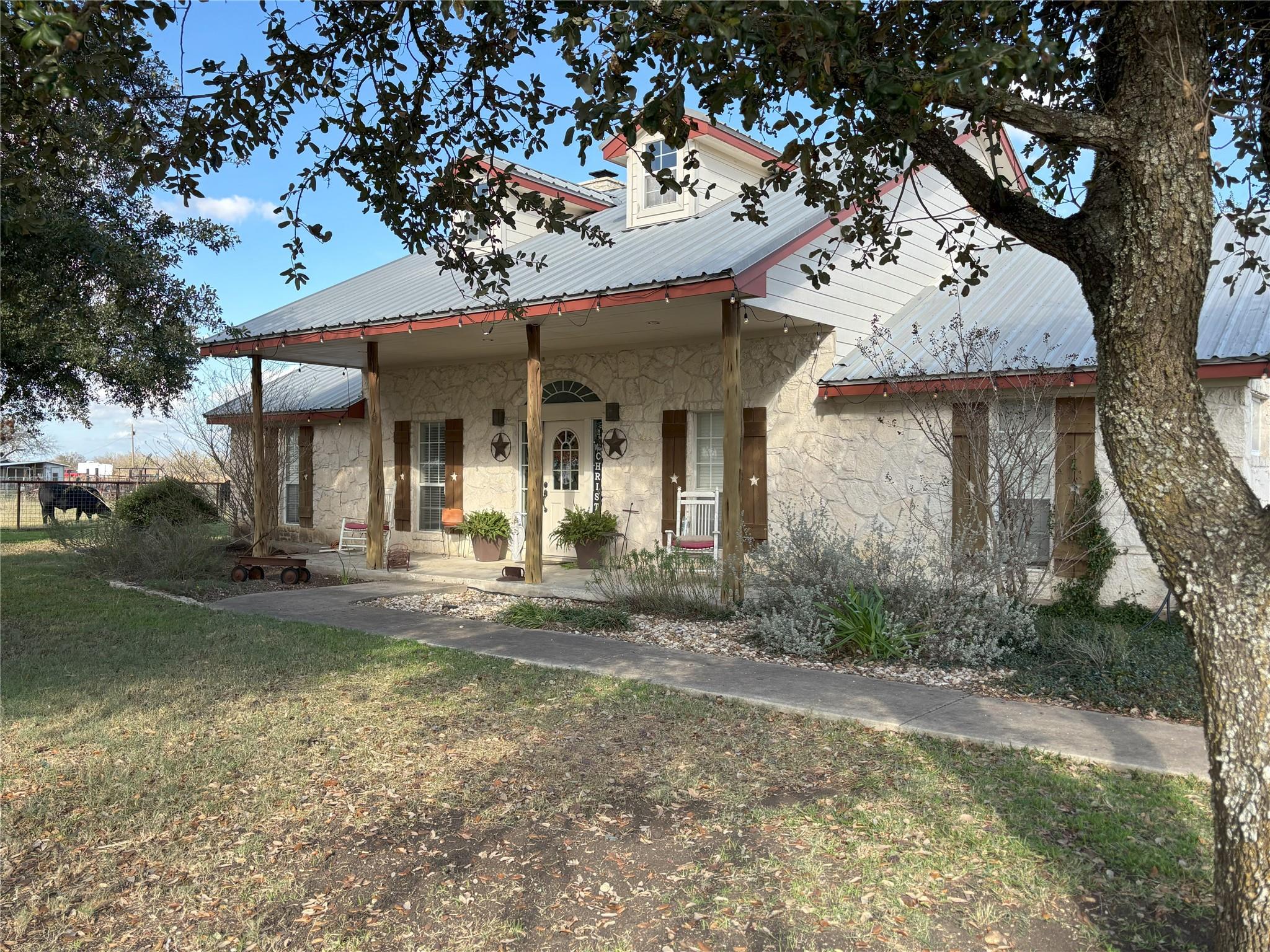 2401 County Road 130, Hutto, TX 78634