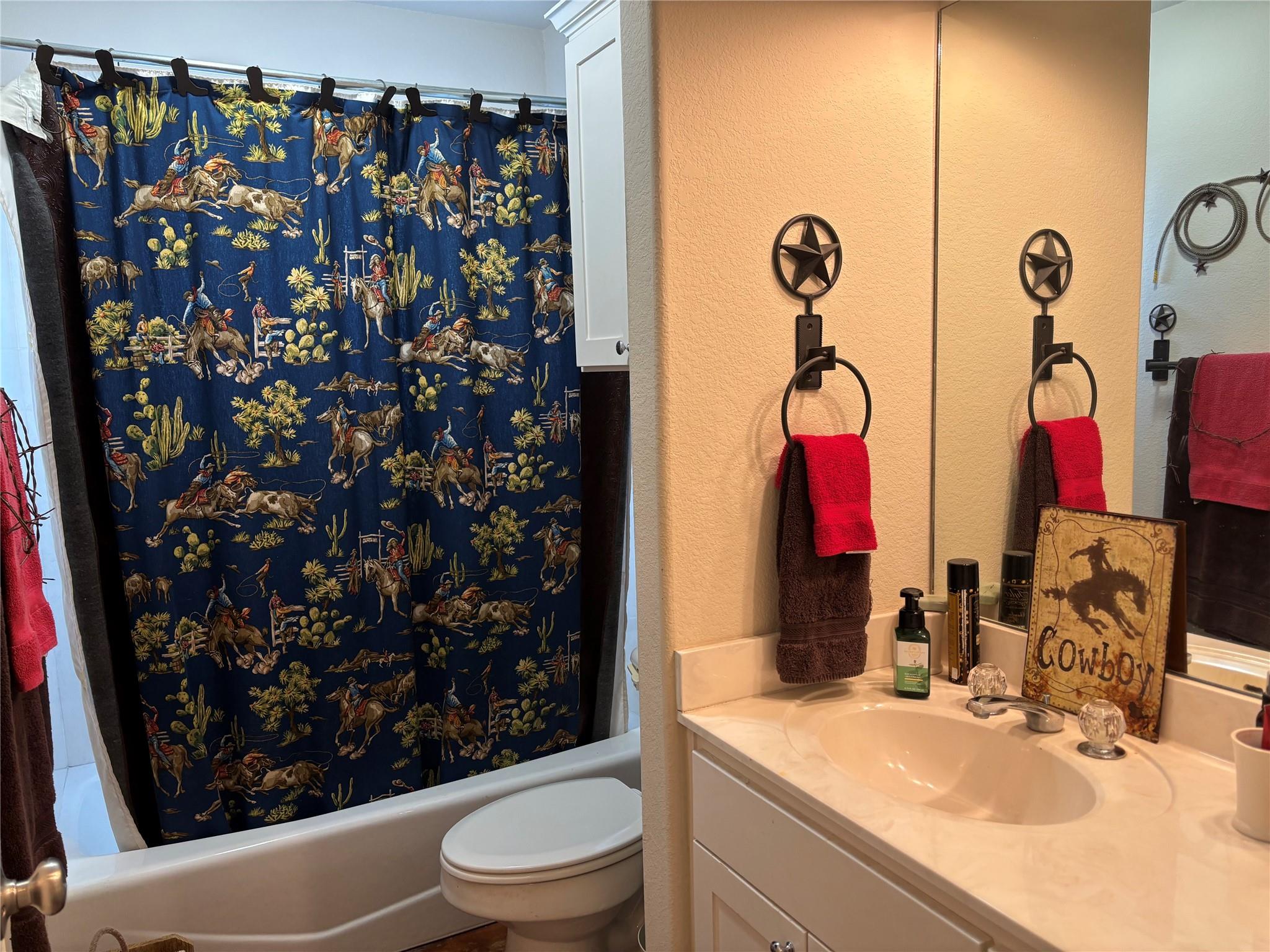 2401 County Road 130, Hutto, TX 78634