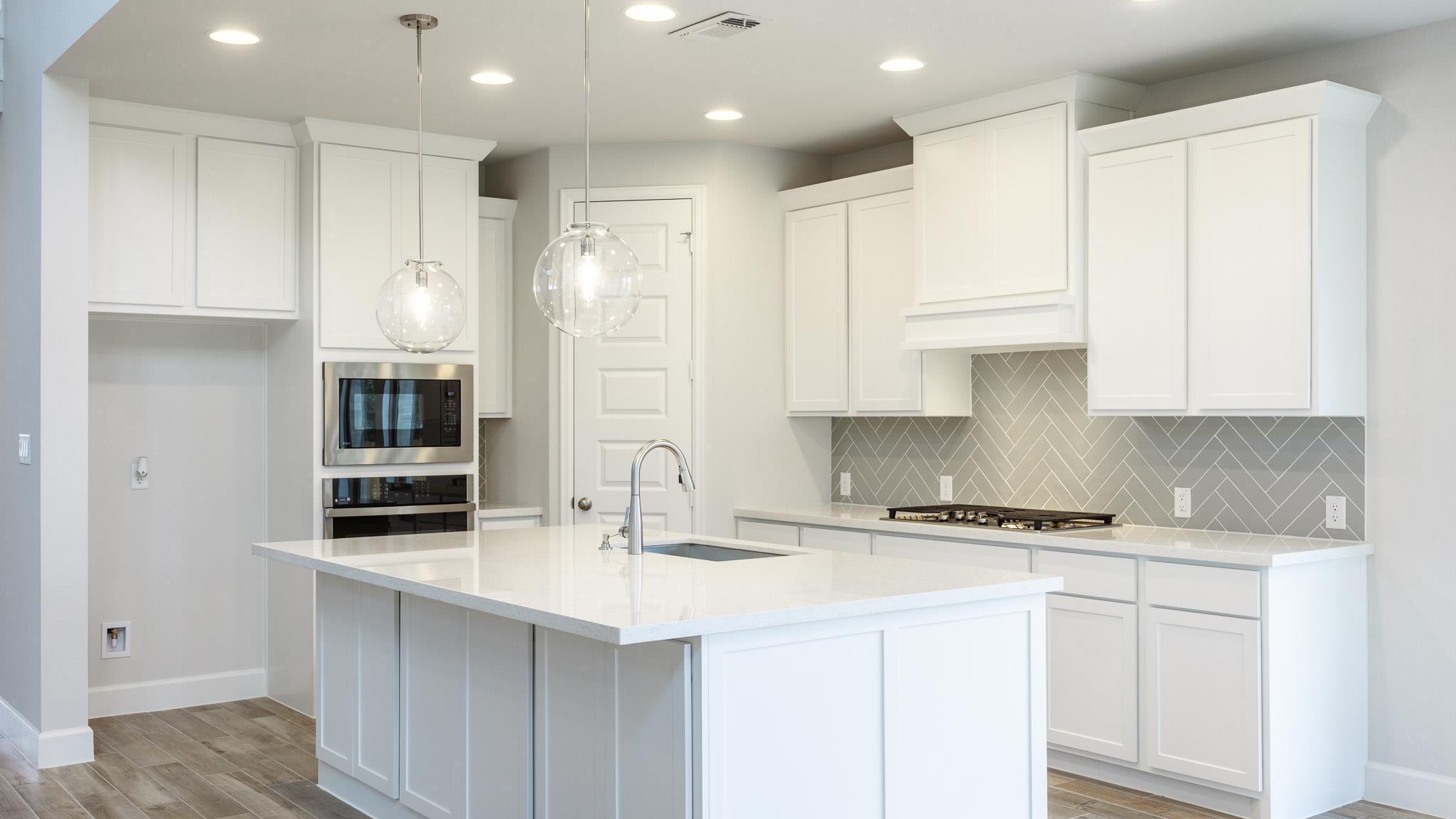 216 Wild Lily Trl, Georgetown, TX 78628