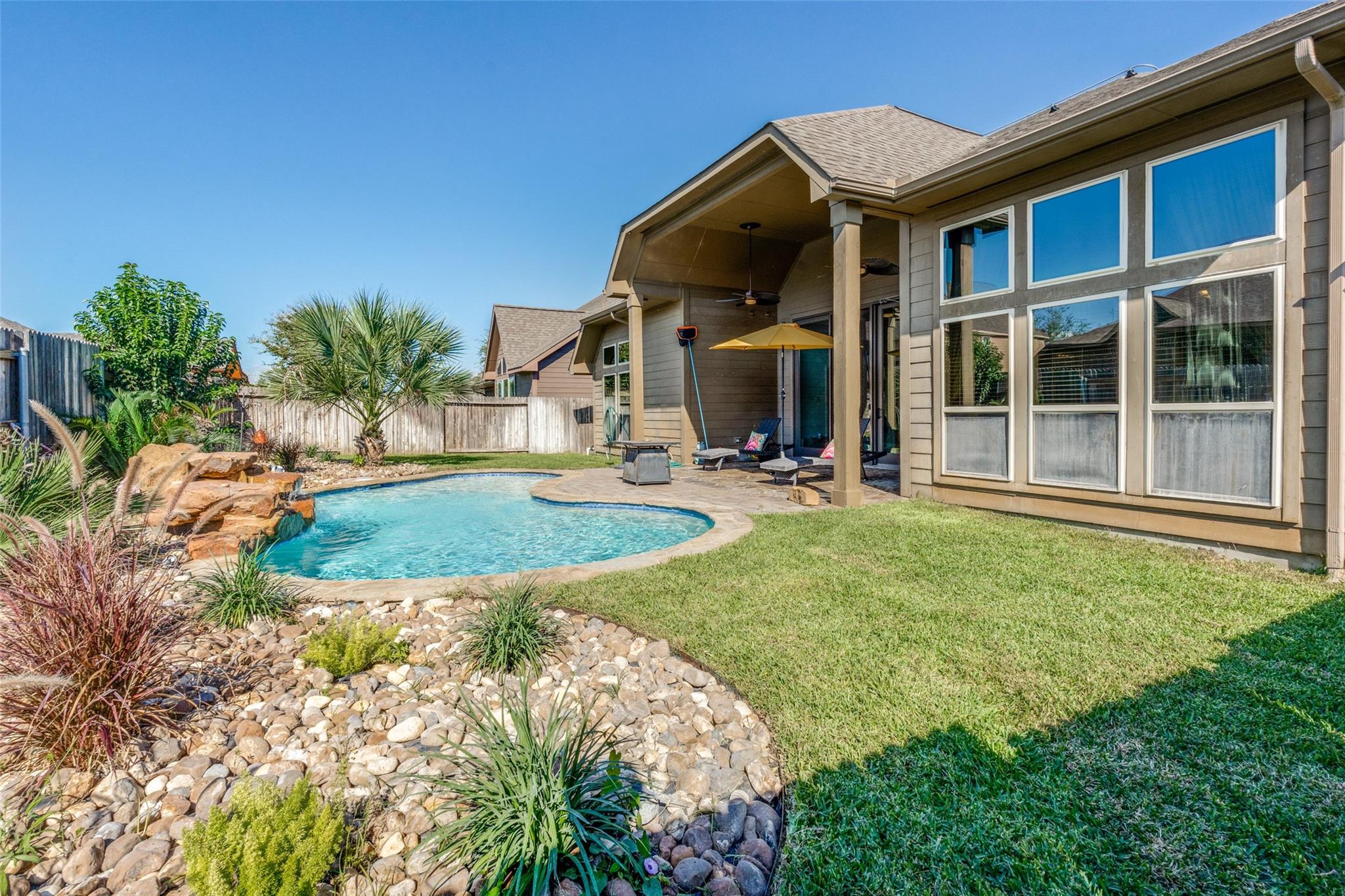 3066 MUSTANG Mdw, Seguin, TX 78155
