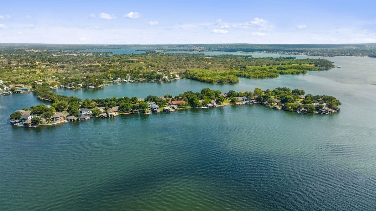 #30 Beaver Island, Granite Shoals, TX 78654